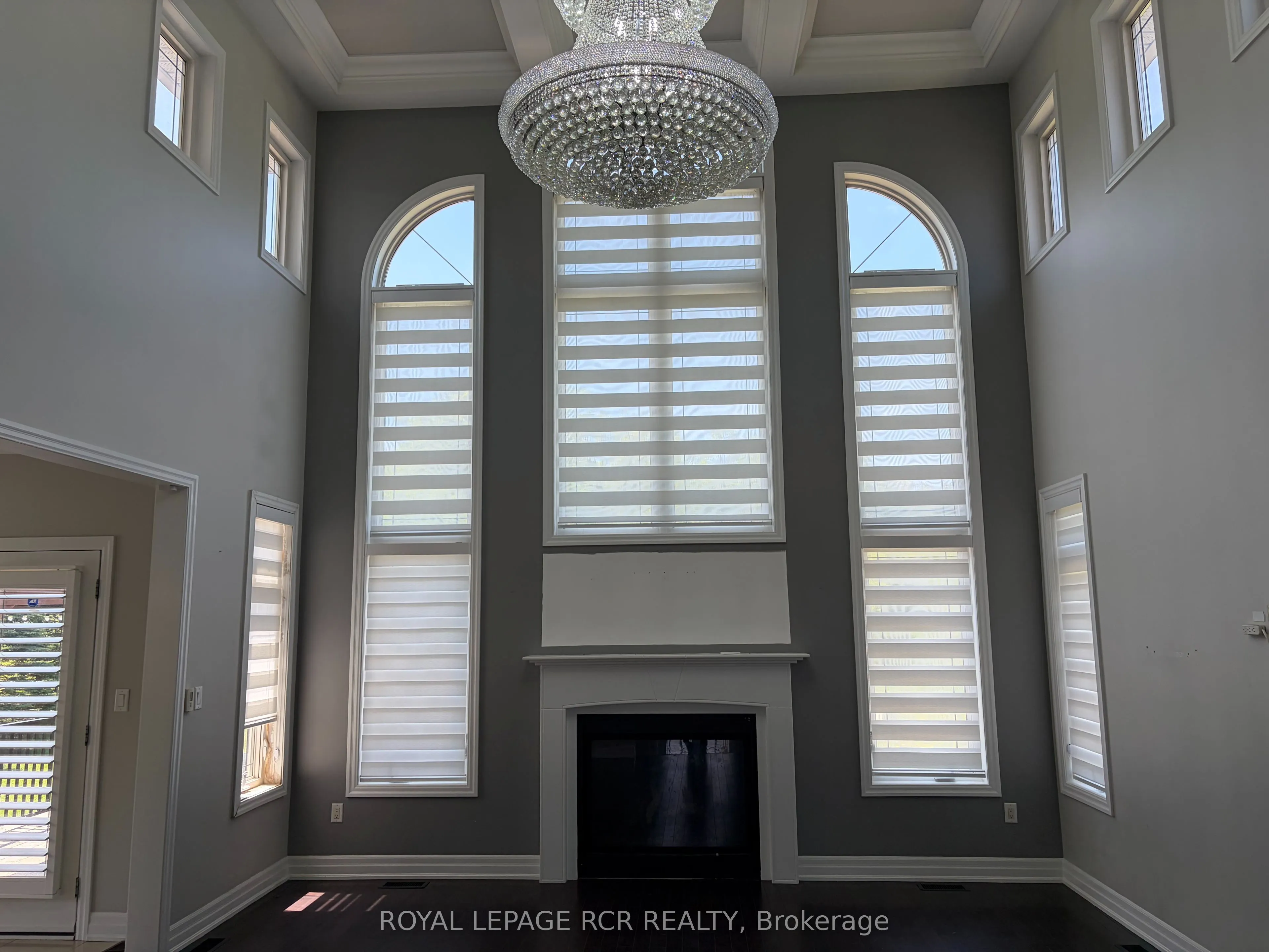 25 Brookhaven Crescent