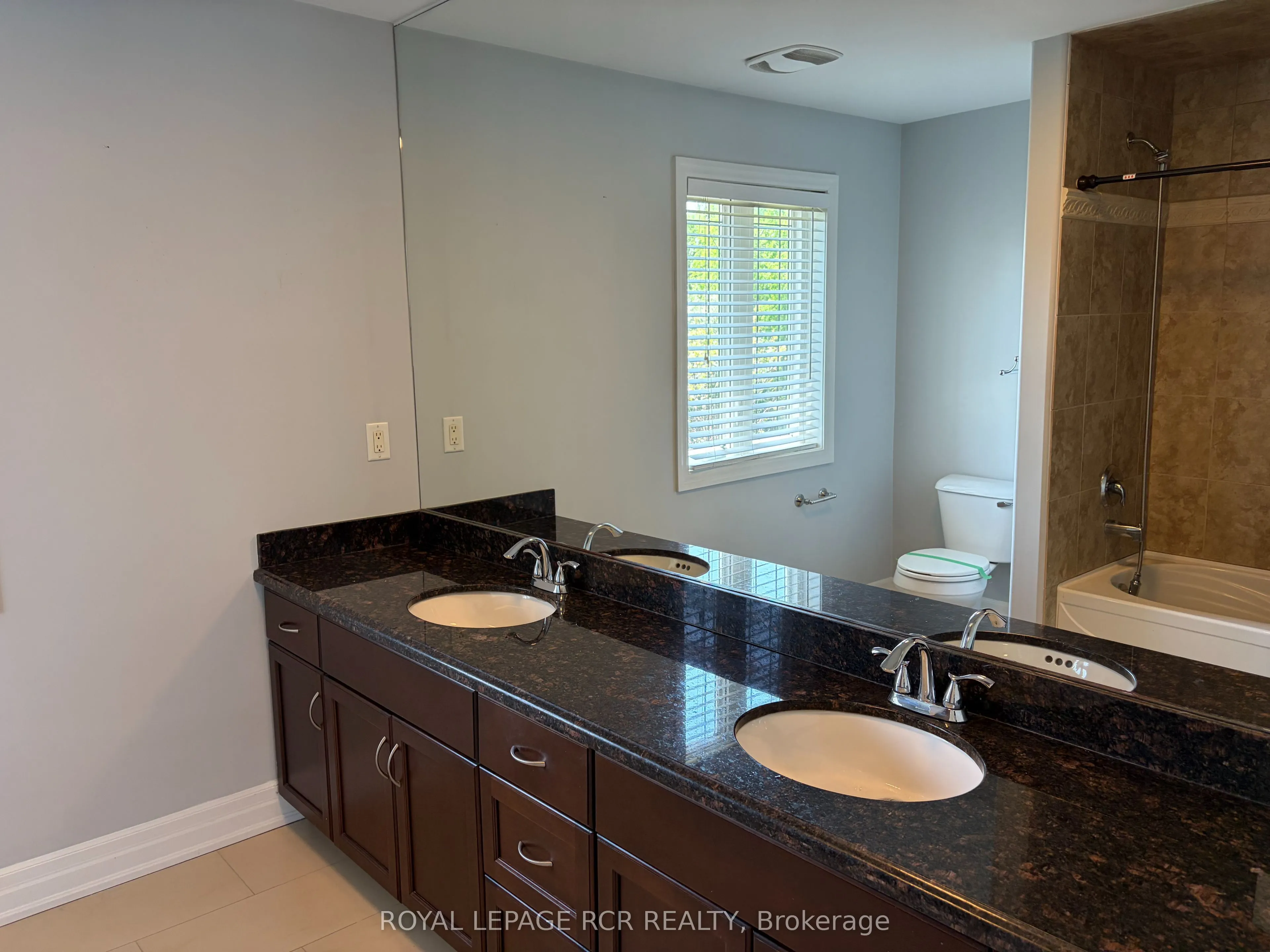 25 Brookhaven Crescent