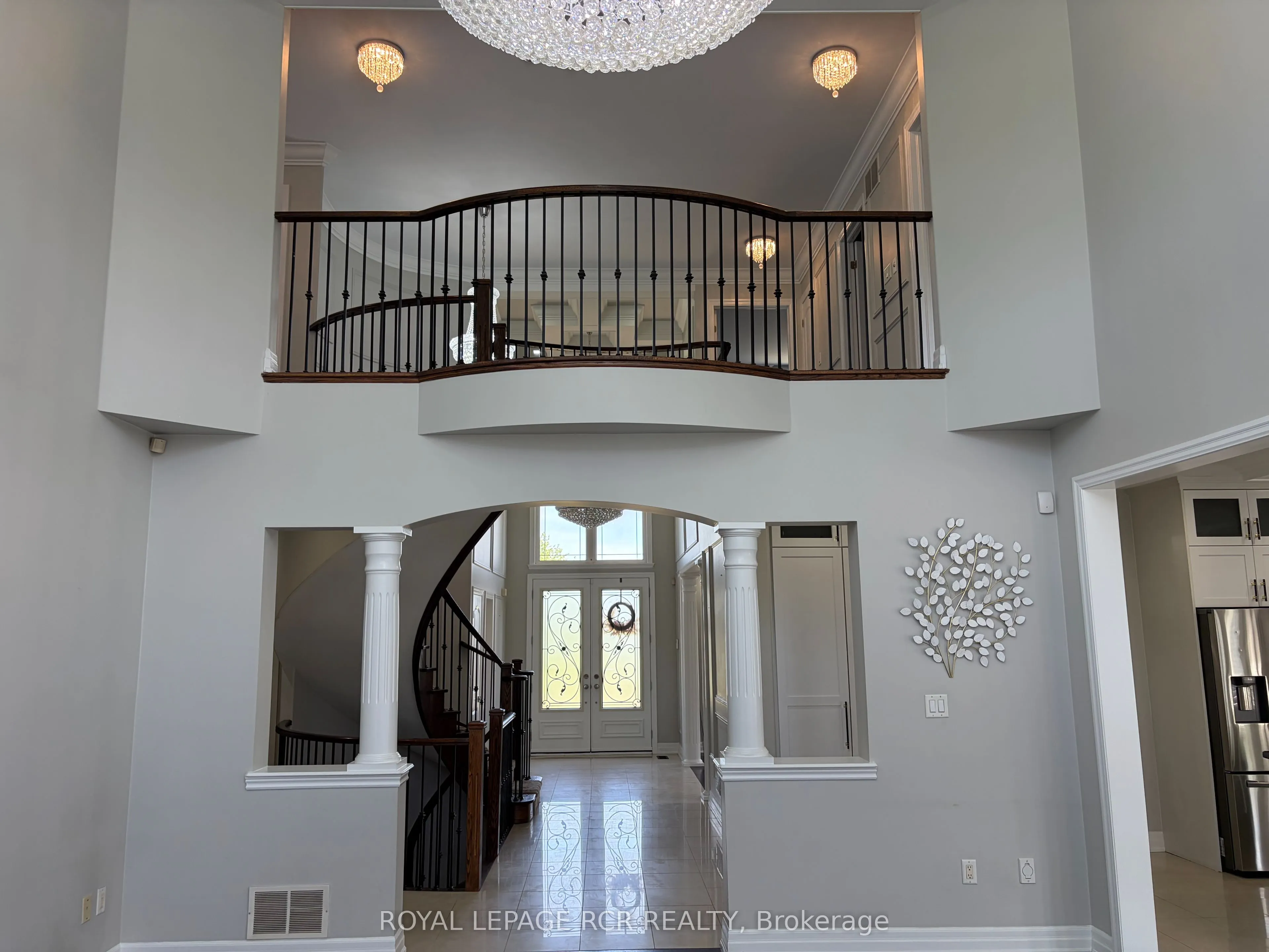 25 Brookhaven Crescent