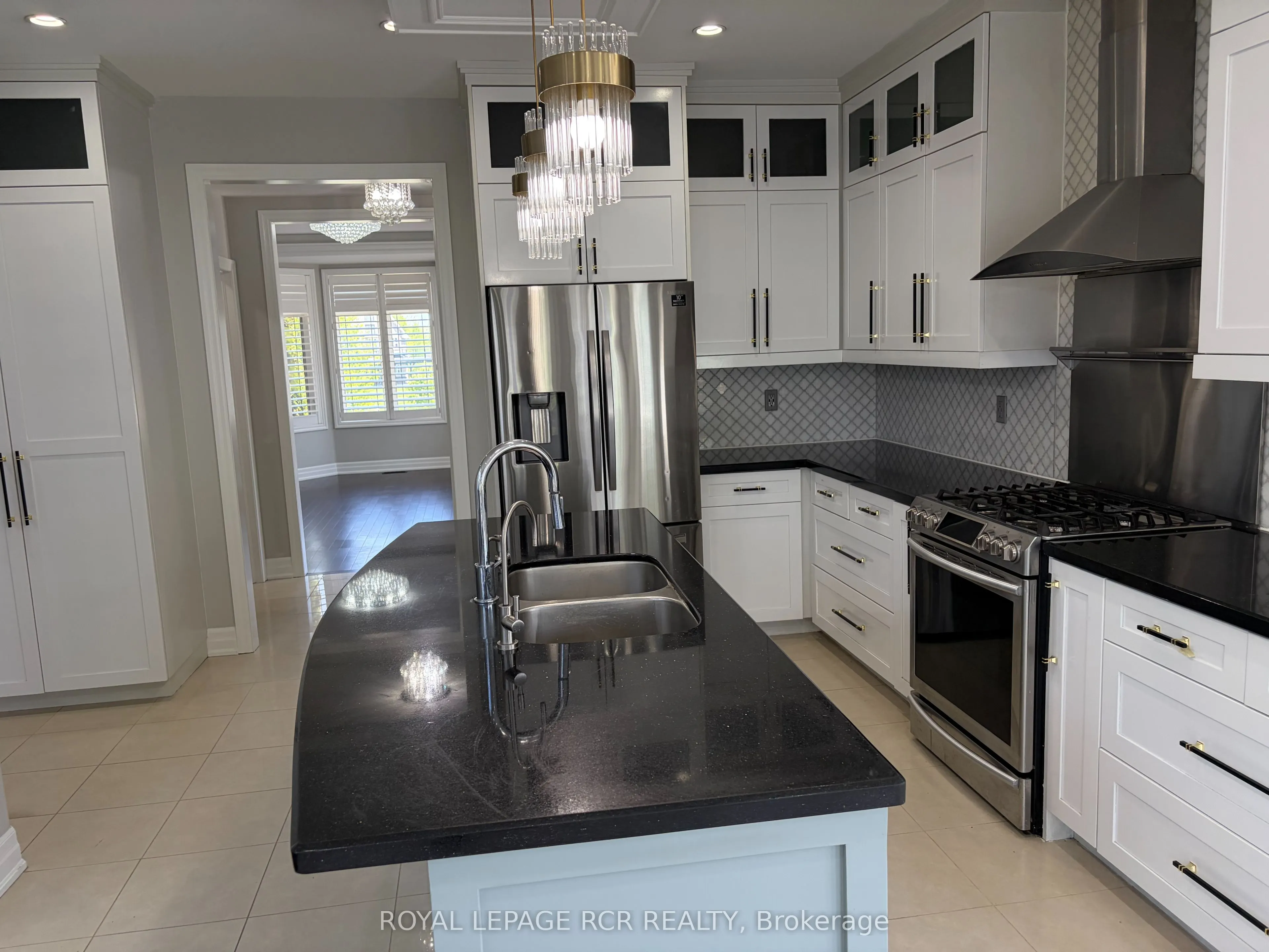 25 Brookhaven Crescent