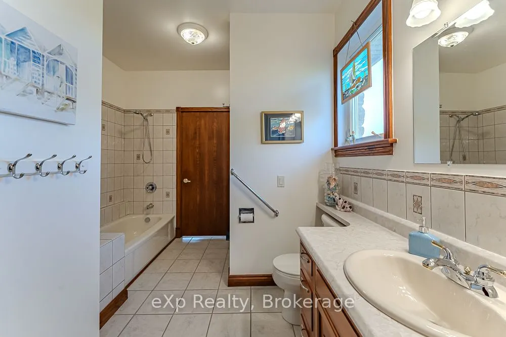 502411 Grey Road 1 Road