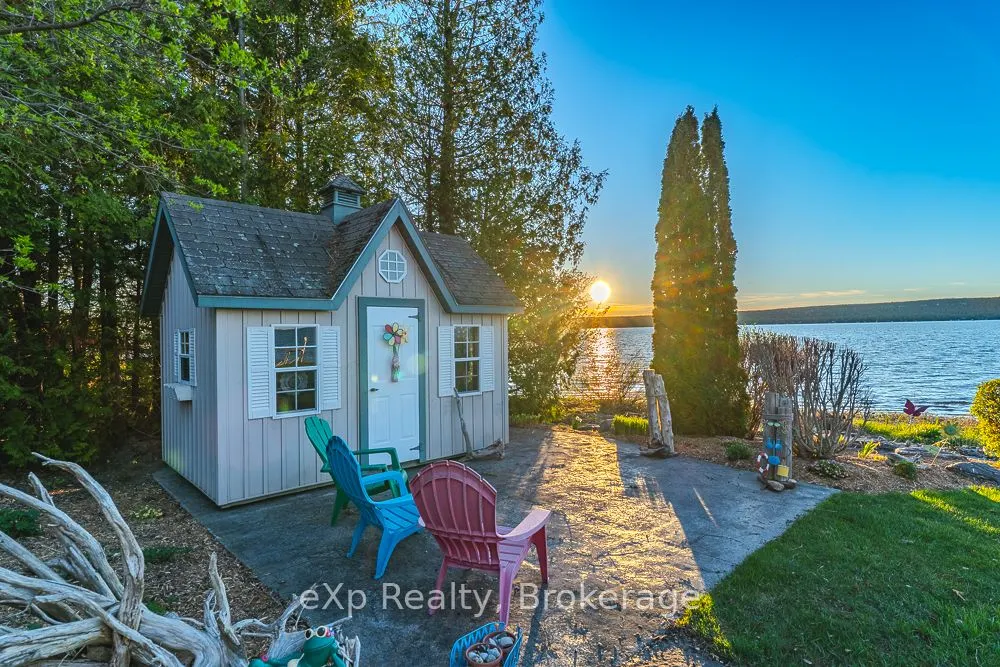 502411 Grey Road 1 Road