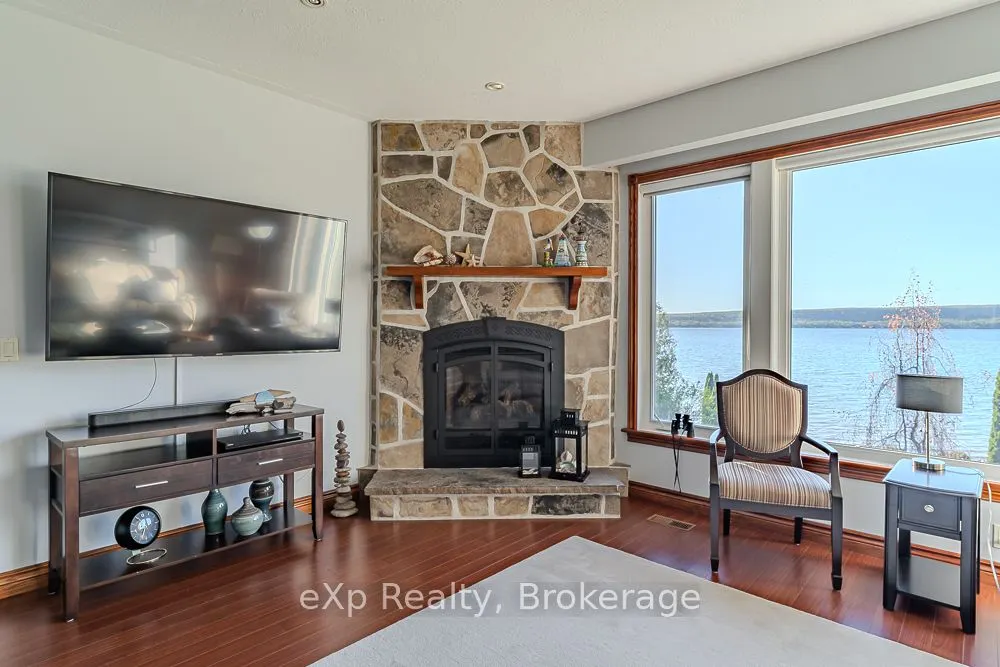 502411 Grey Road 1 Road