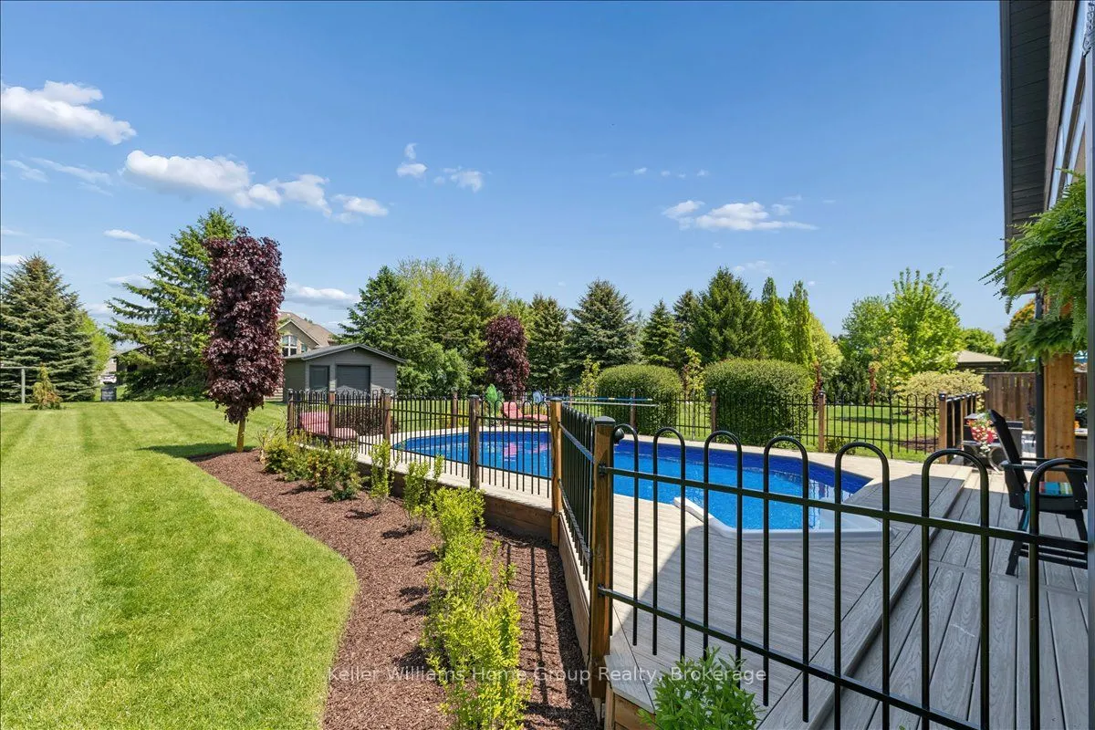 8 Stonefield Drive