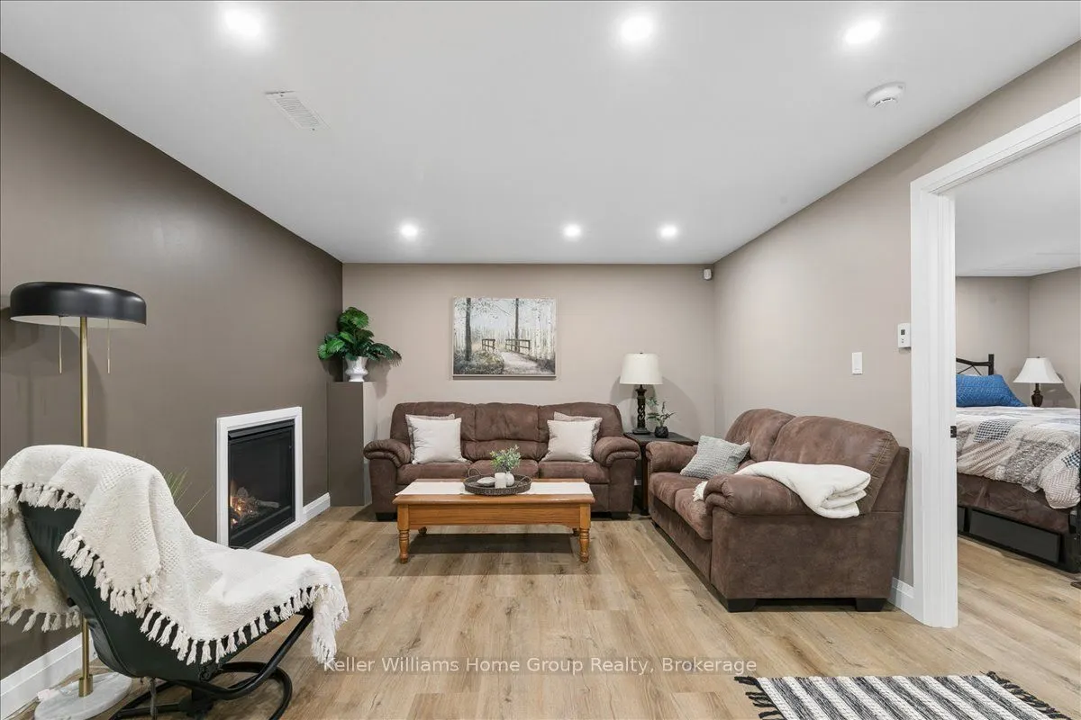 8 Stonefield Drive
