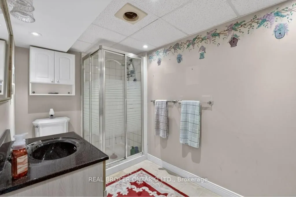 55 Sunrise Crescent