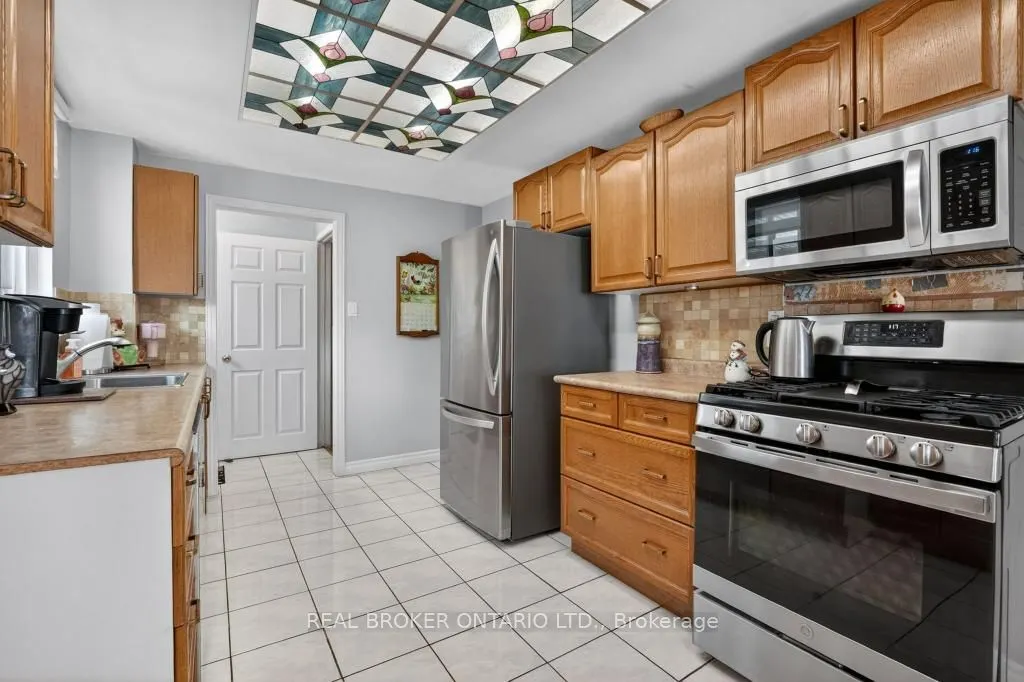 55 Sunrise Crescent