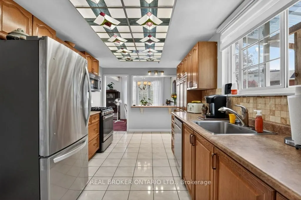 55 Sunrise Crescent