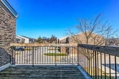 711 Osgoode Drive #17