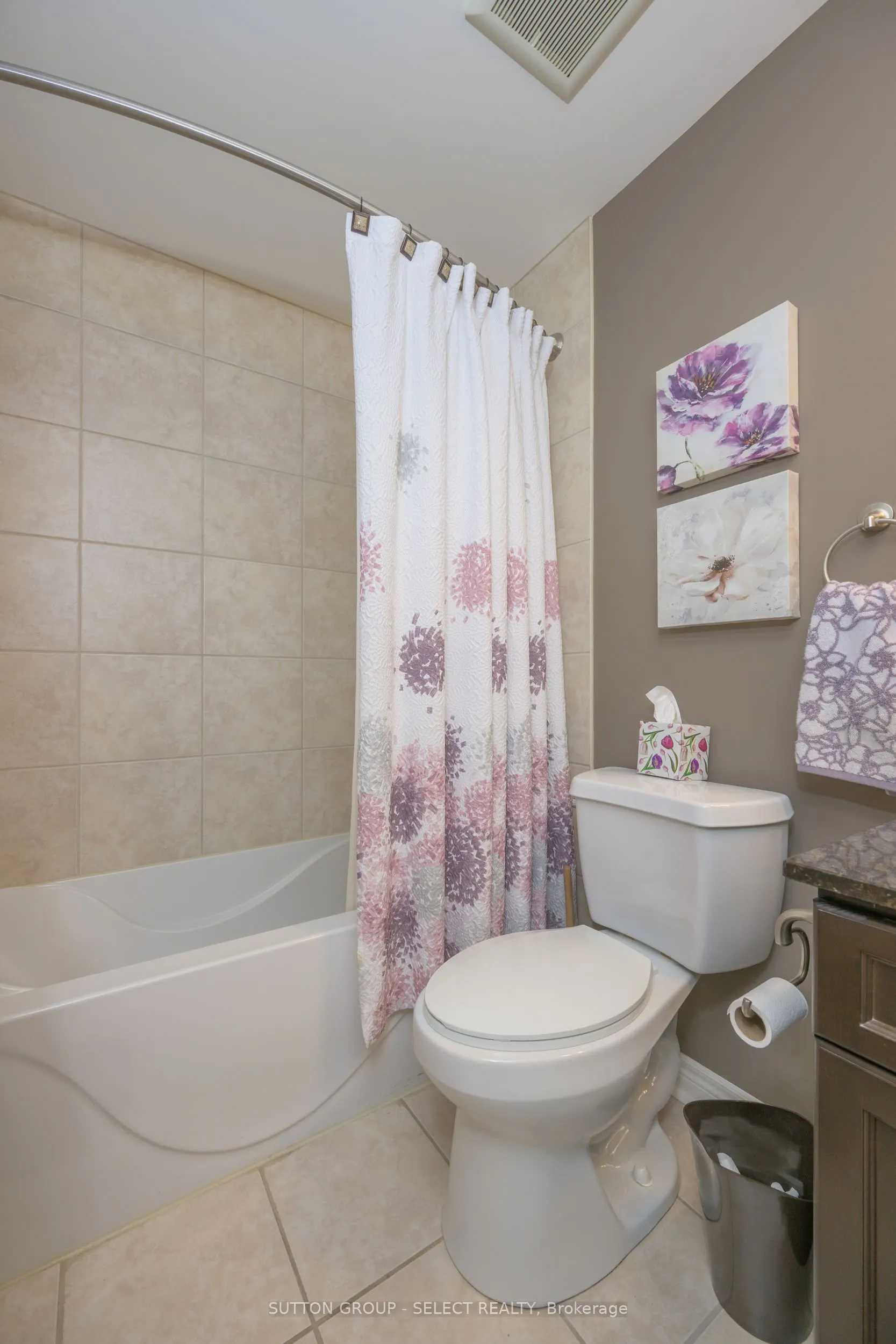 1030 Coronation Drive #812