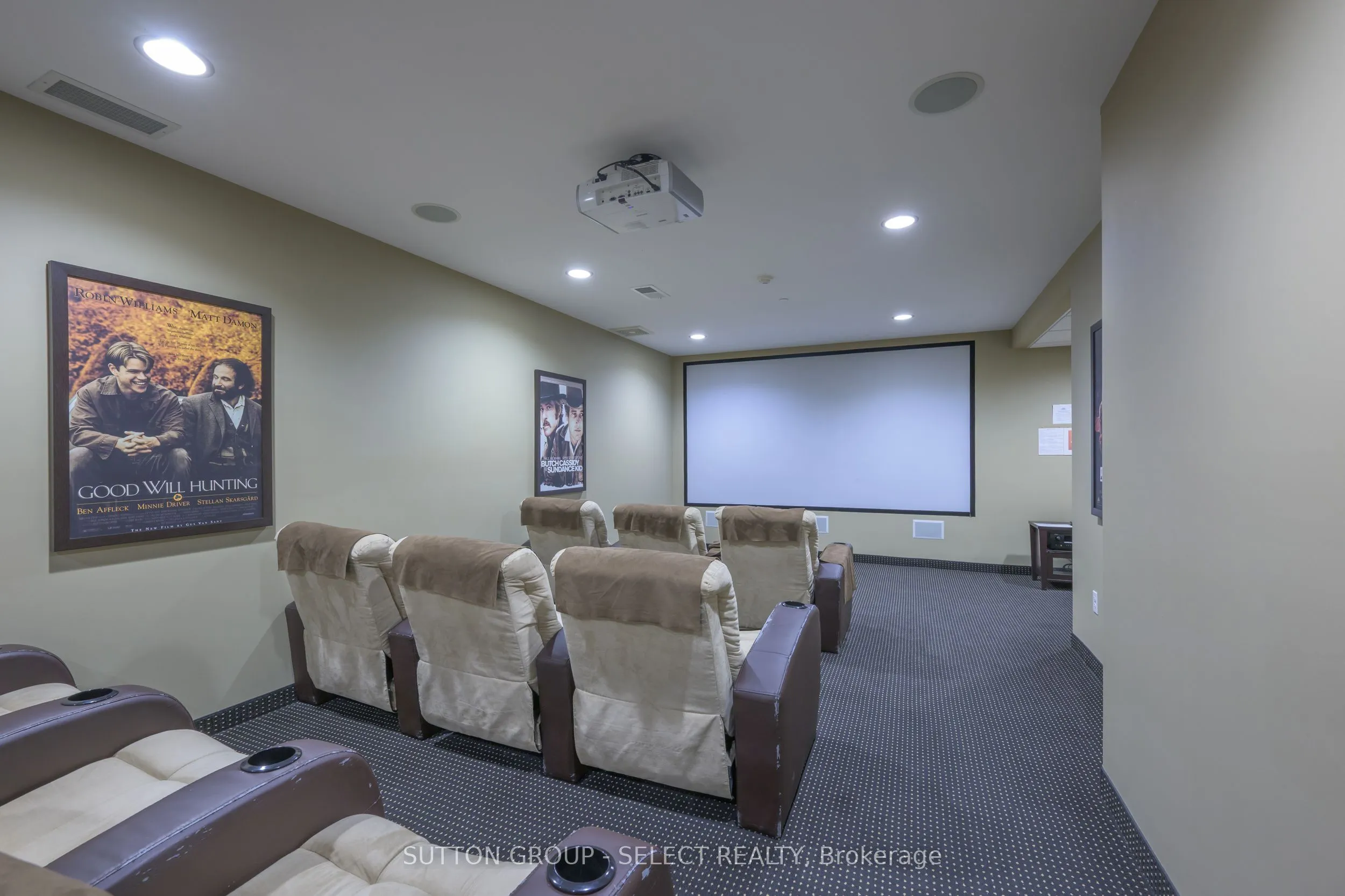1030 Coronation Drive #812