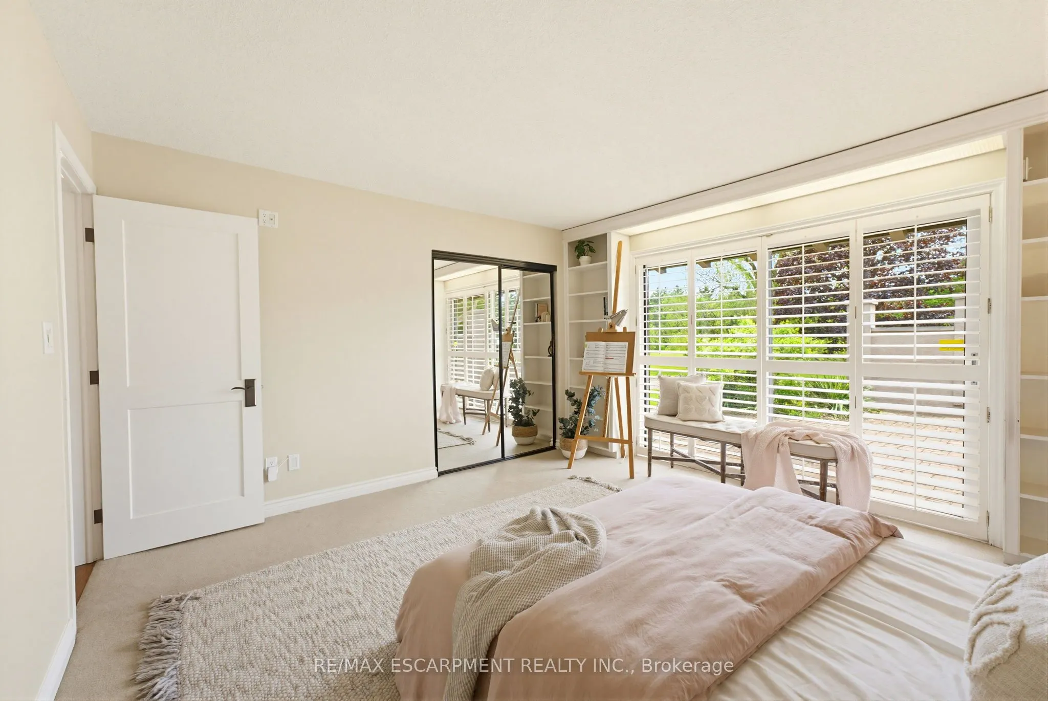 4274 Highway 56