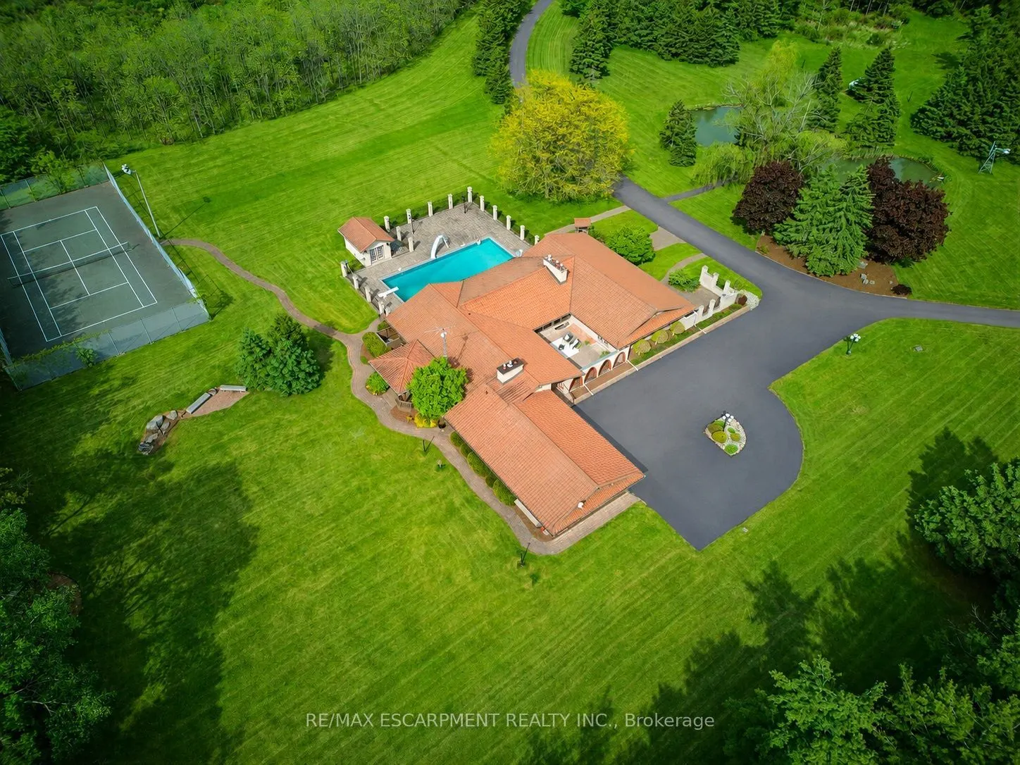 4274 Highway 56