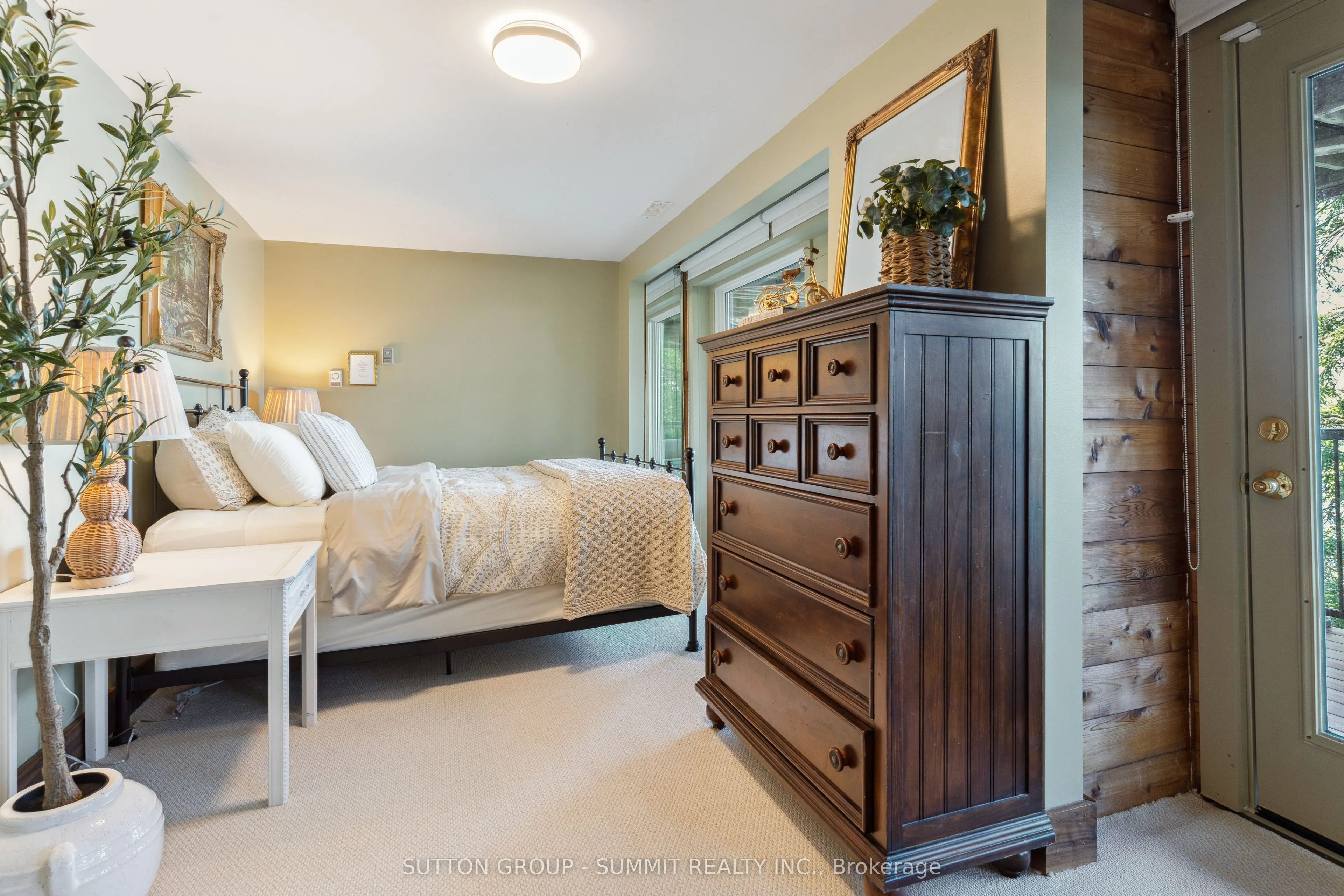 4209 MUSKOKA ROAD 117 #3