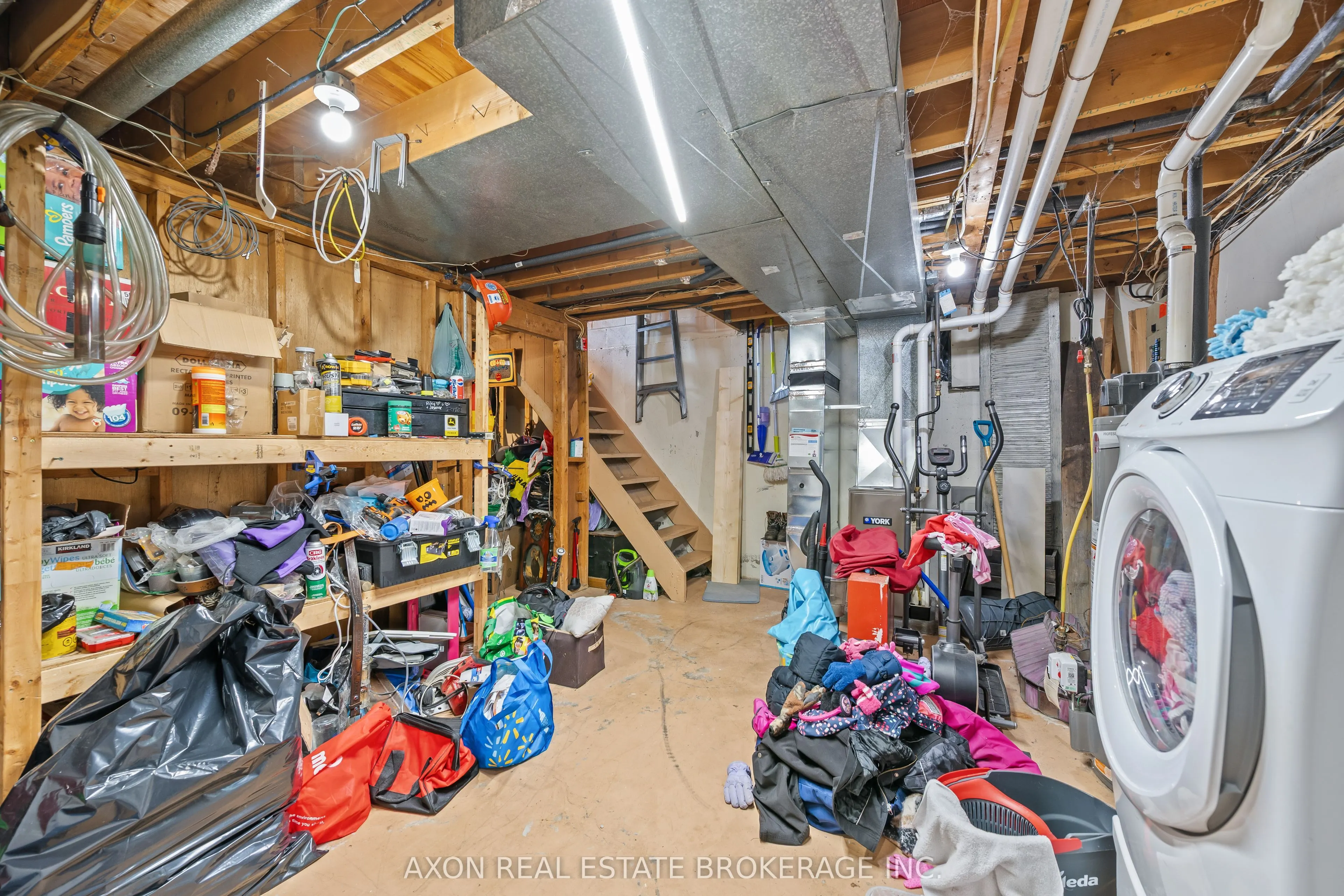 869 Oakview Avenue #9