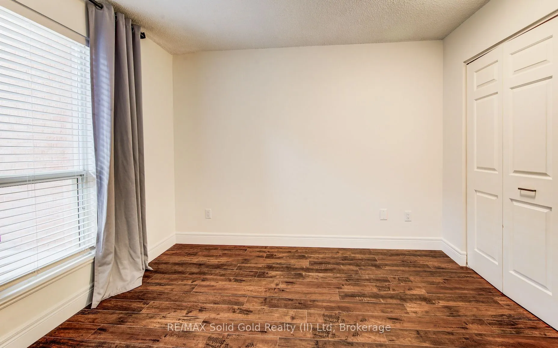 1414 King Street E #101