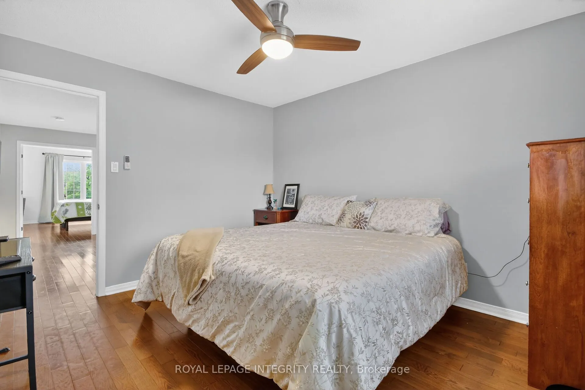 1 Chantilly Gate