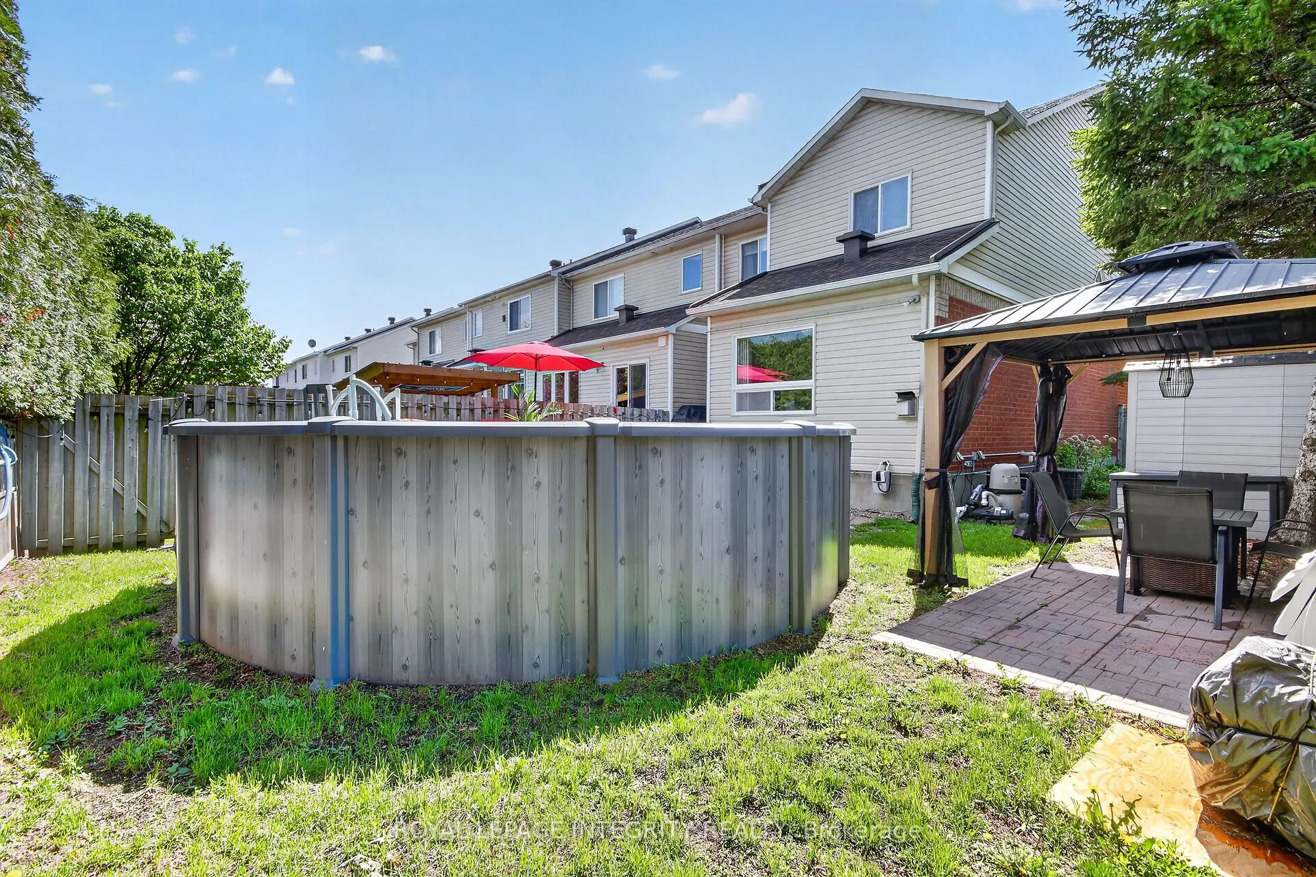 1 Chantilly Gate