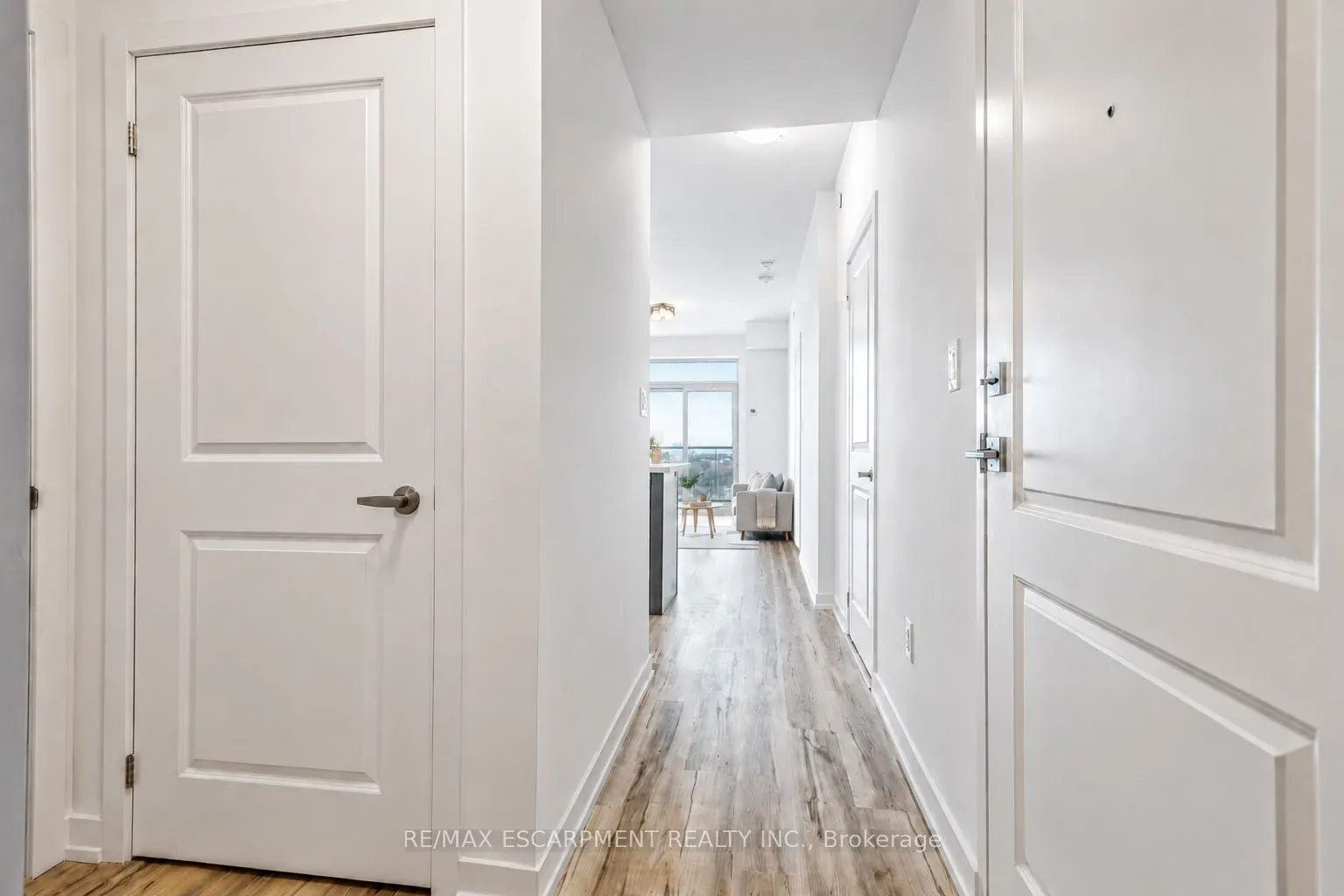 450 Dundas Street E #1001