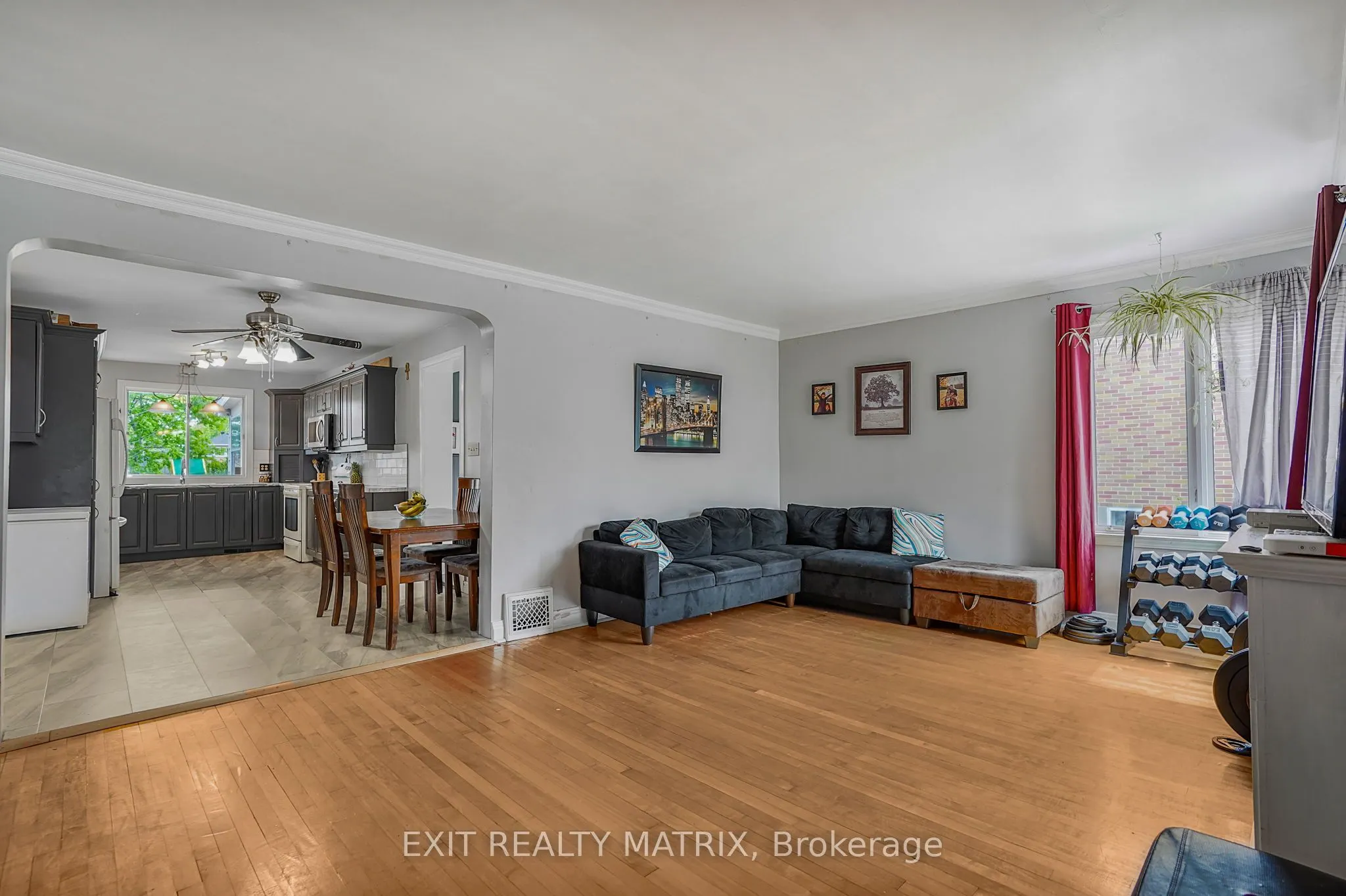 453 Garneau Road