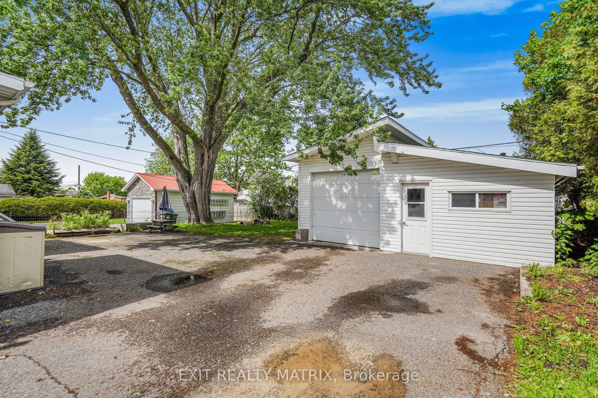 453 Garneau Road