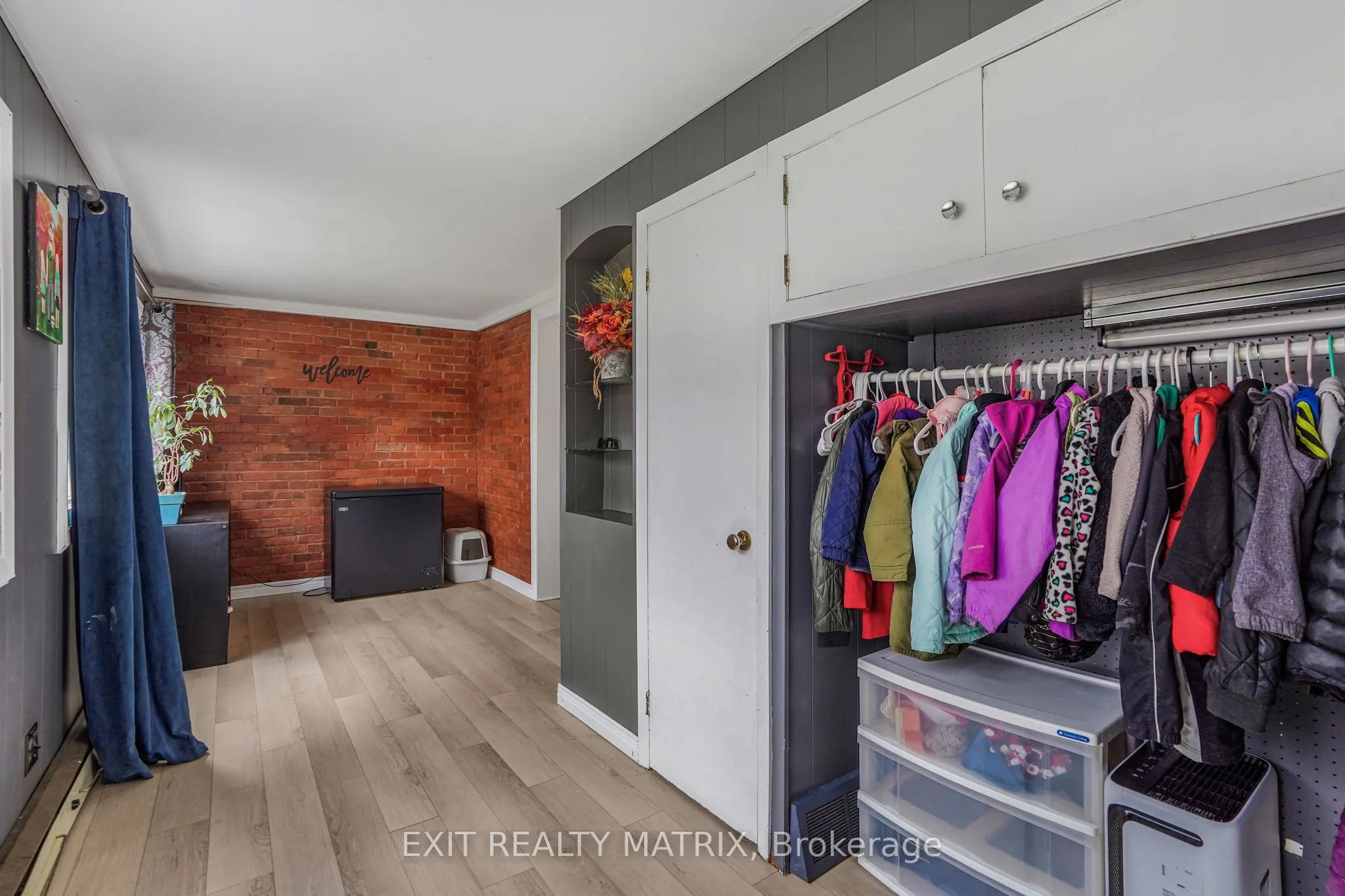 453 Garneau Road