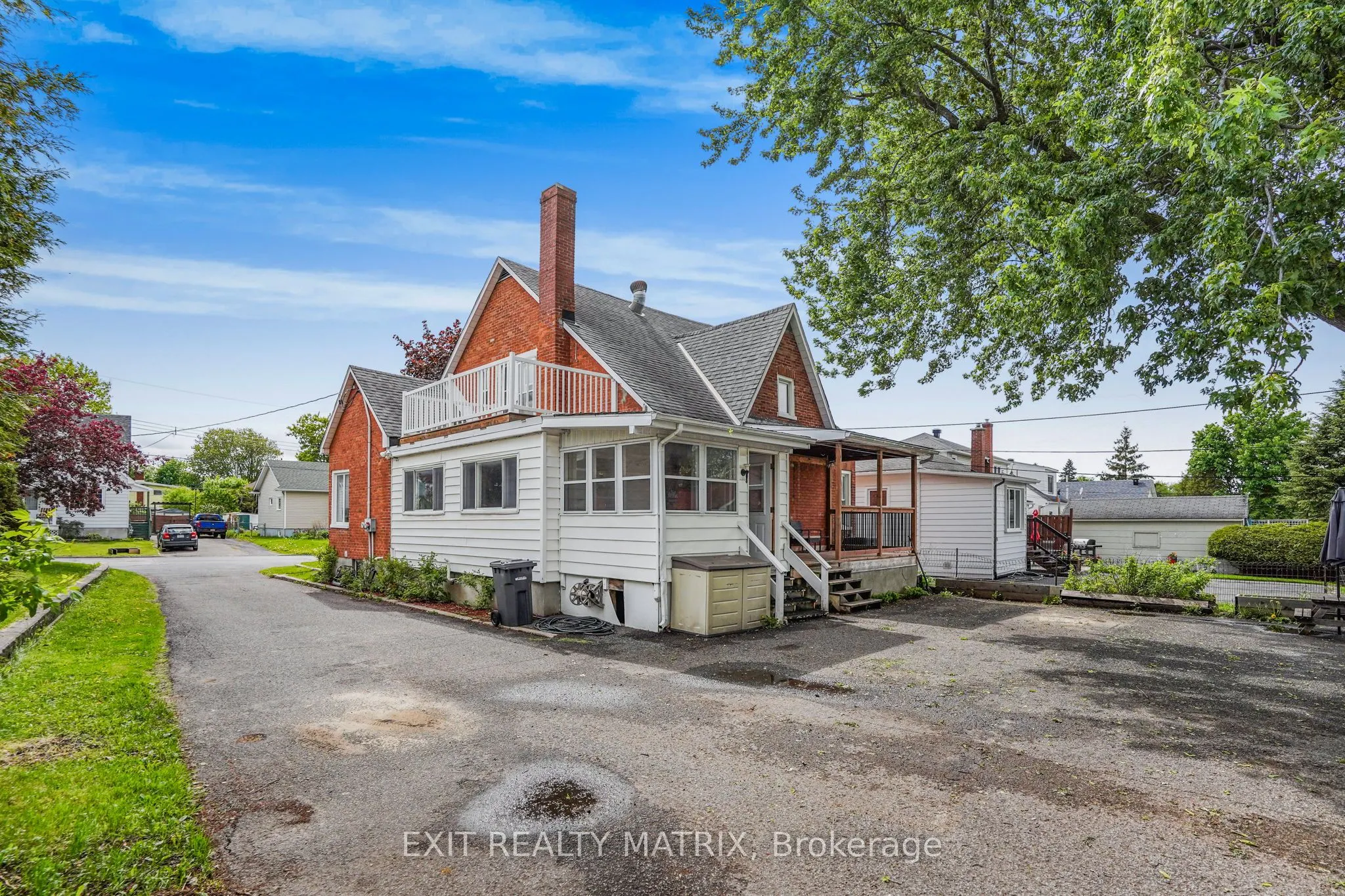 453 Garneau Road