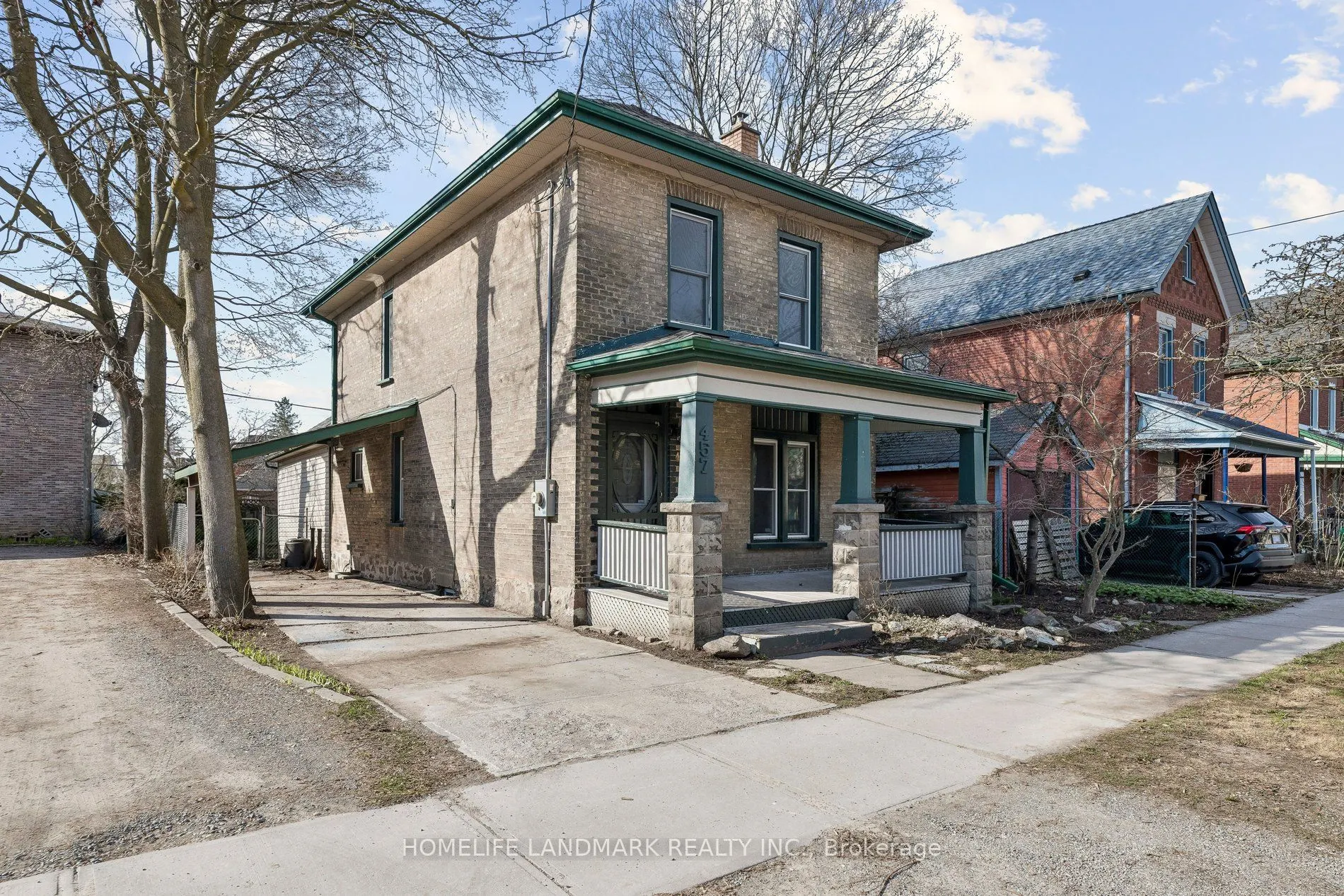 457 Bolivar Street