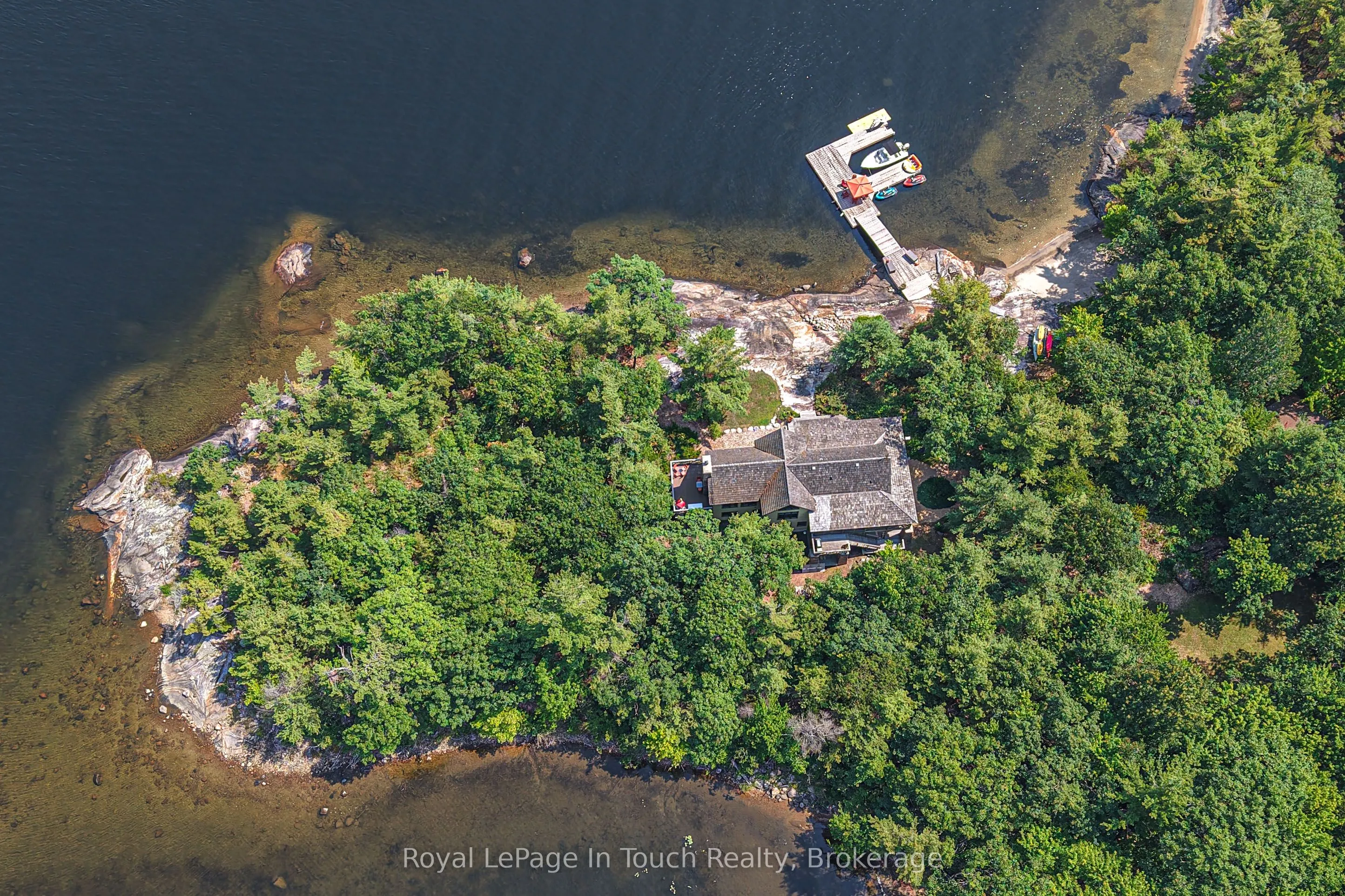 4 Is 2075 Arthur Island, Georgian Bay