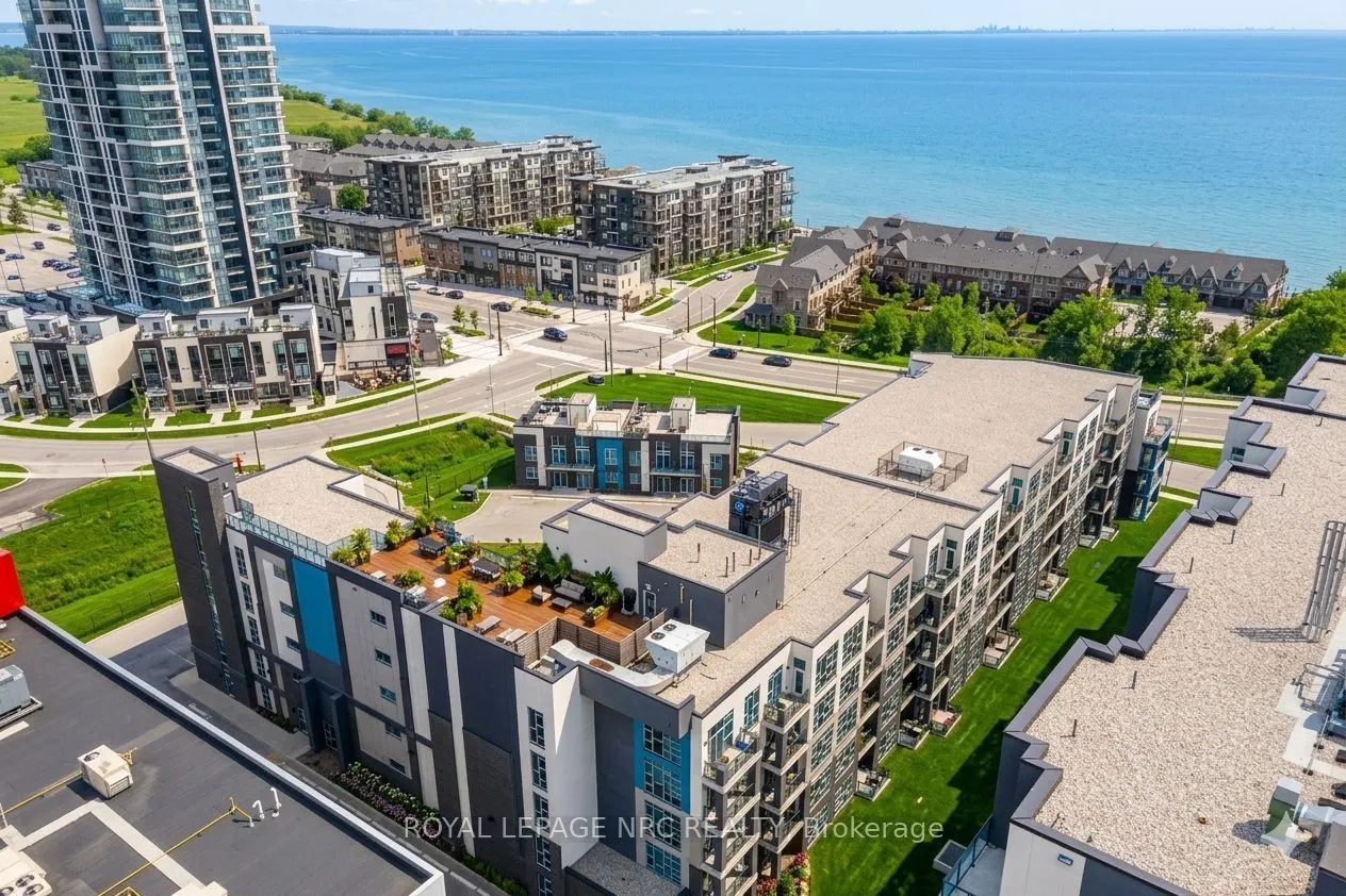 10 Concord Place #412