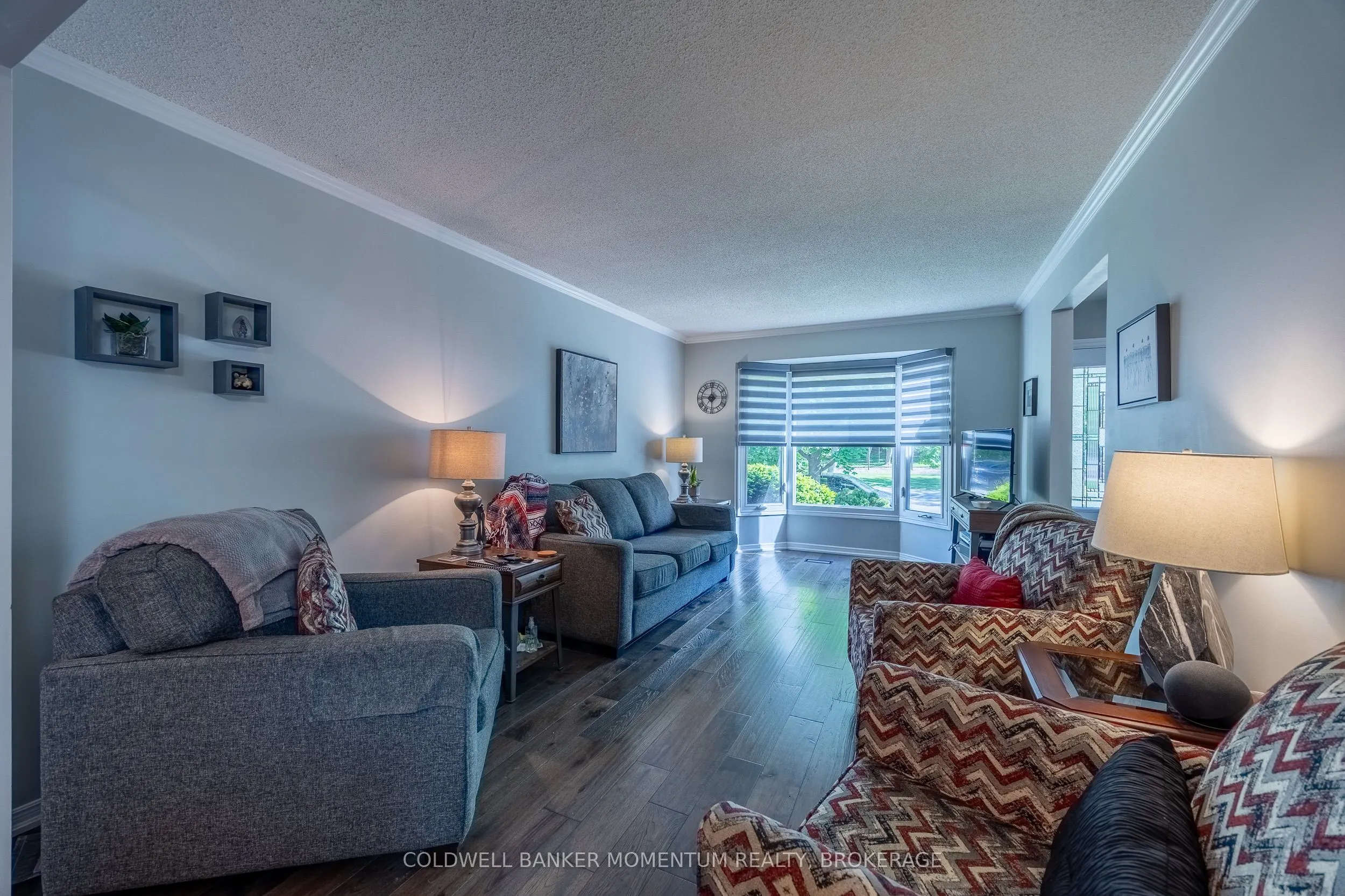 307 Orkney Street W