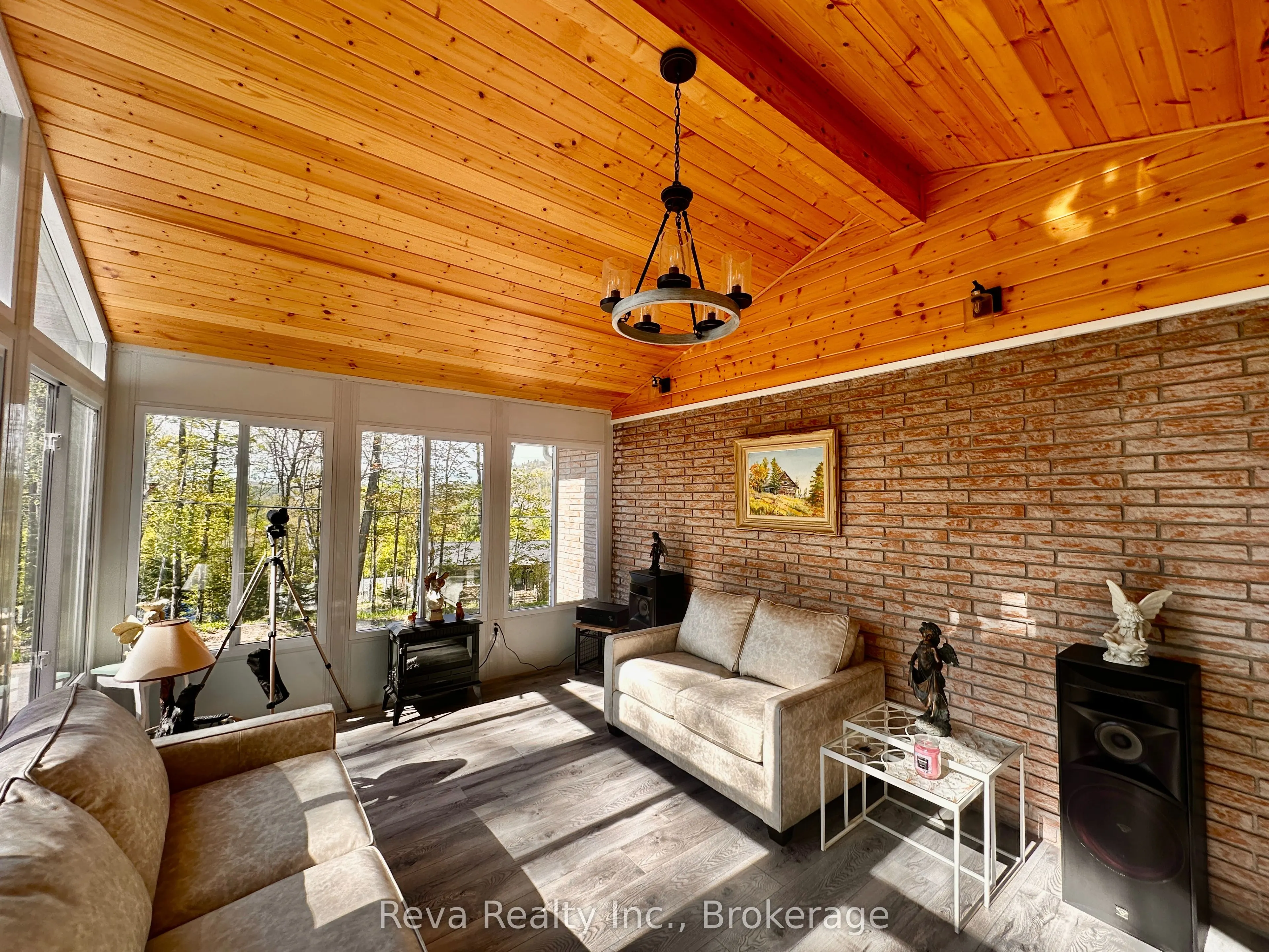 11 Ridge Road