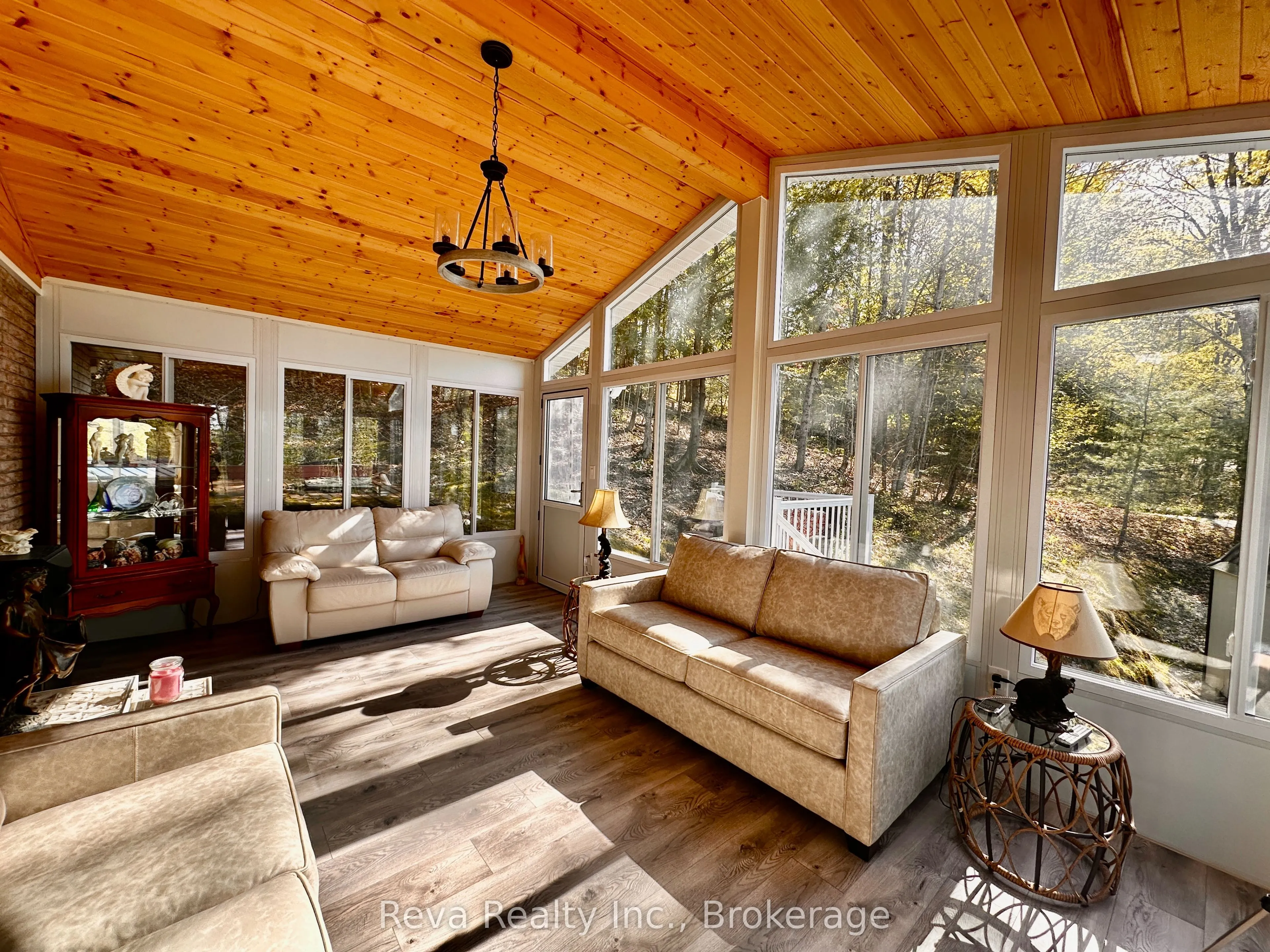 11 Ridge Road