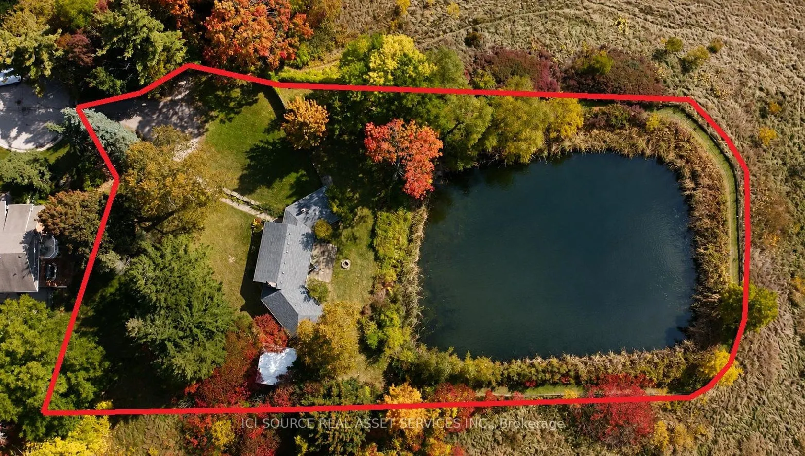 8 Renwood Place
