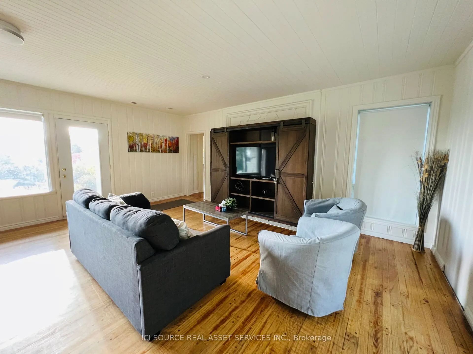 8 Renwood Place