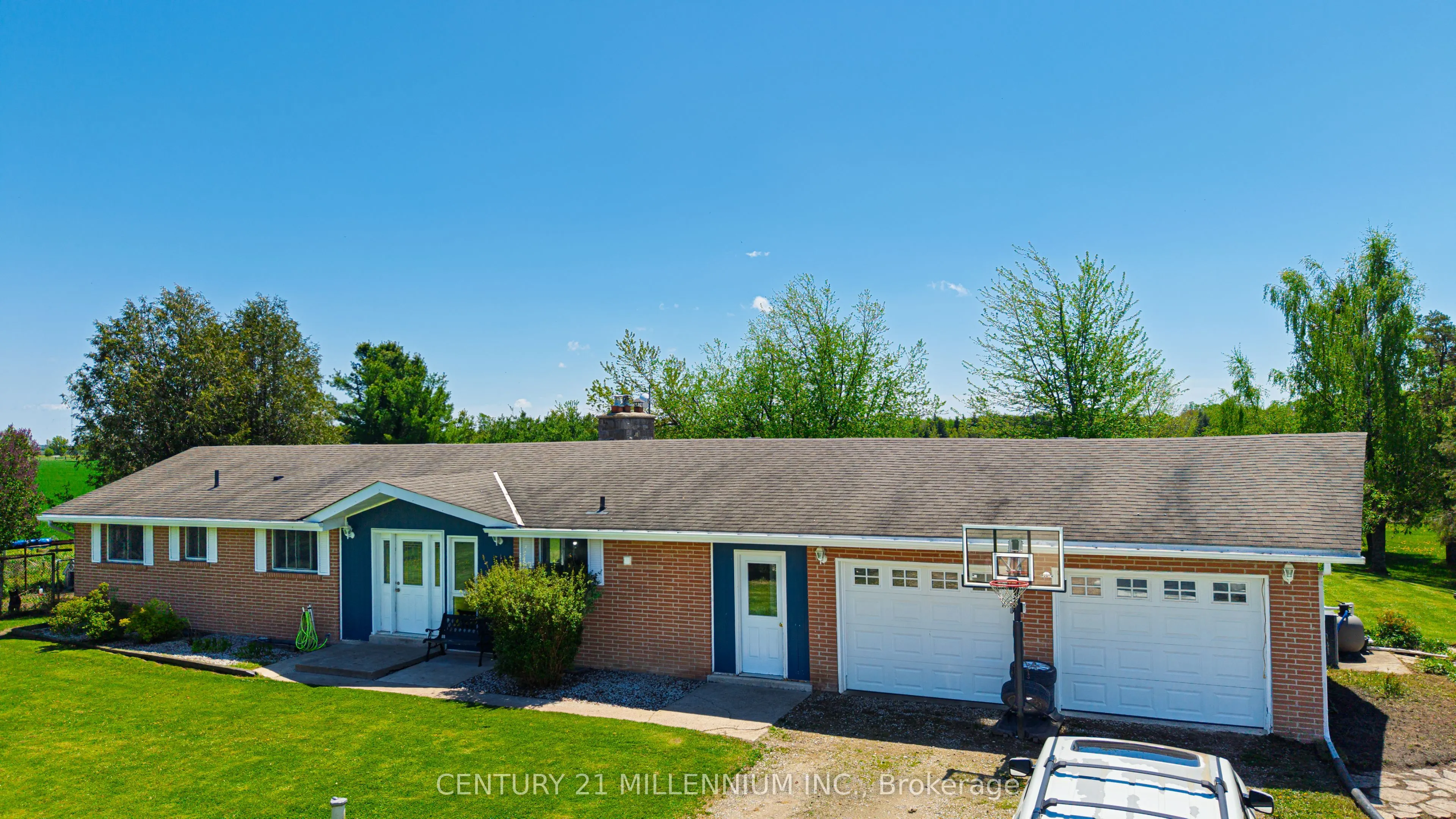 423344 25th Side Road