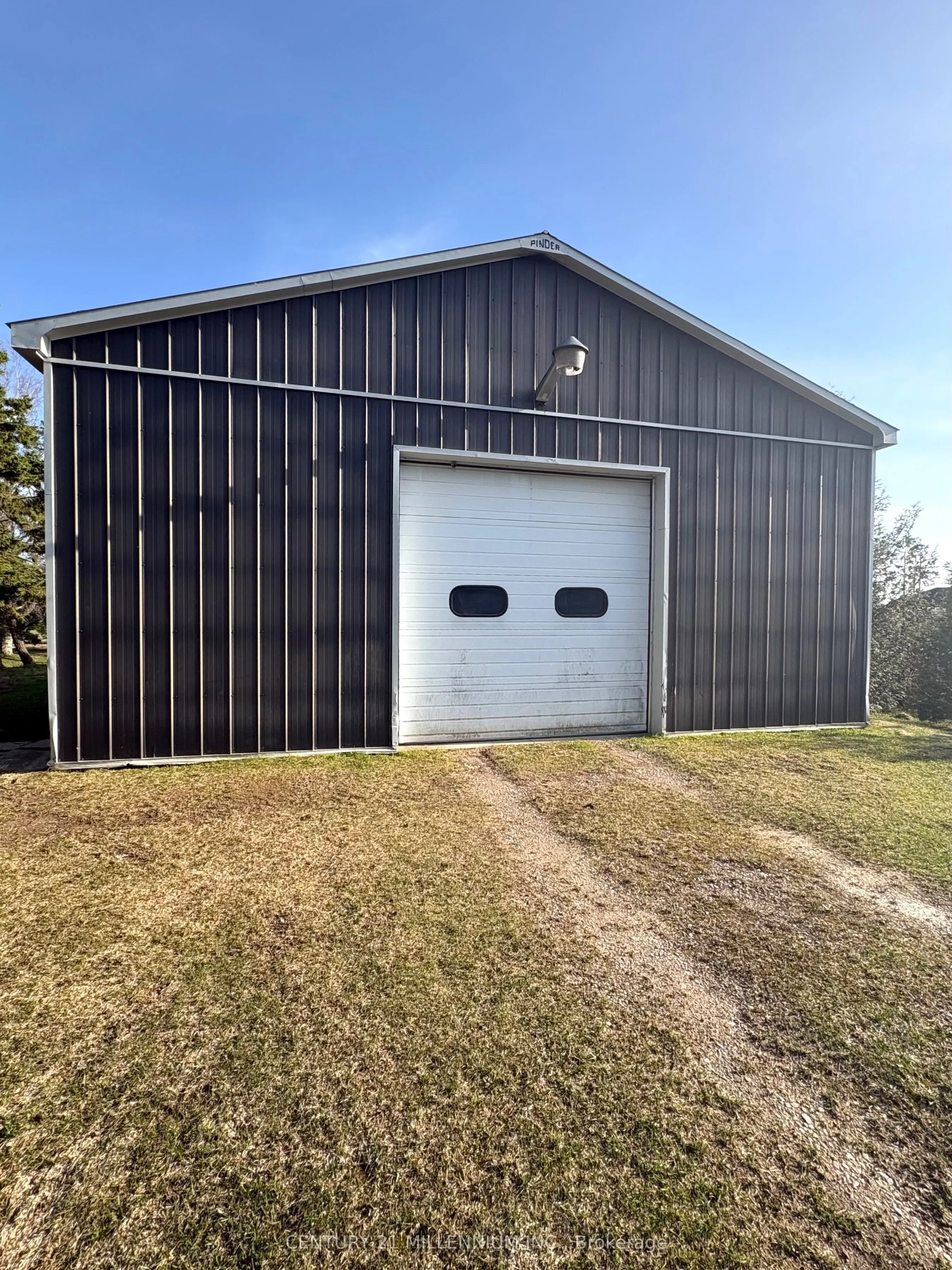 423344 25th Side Road