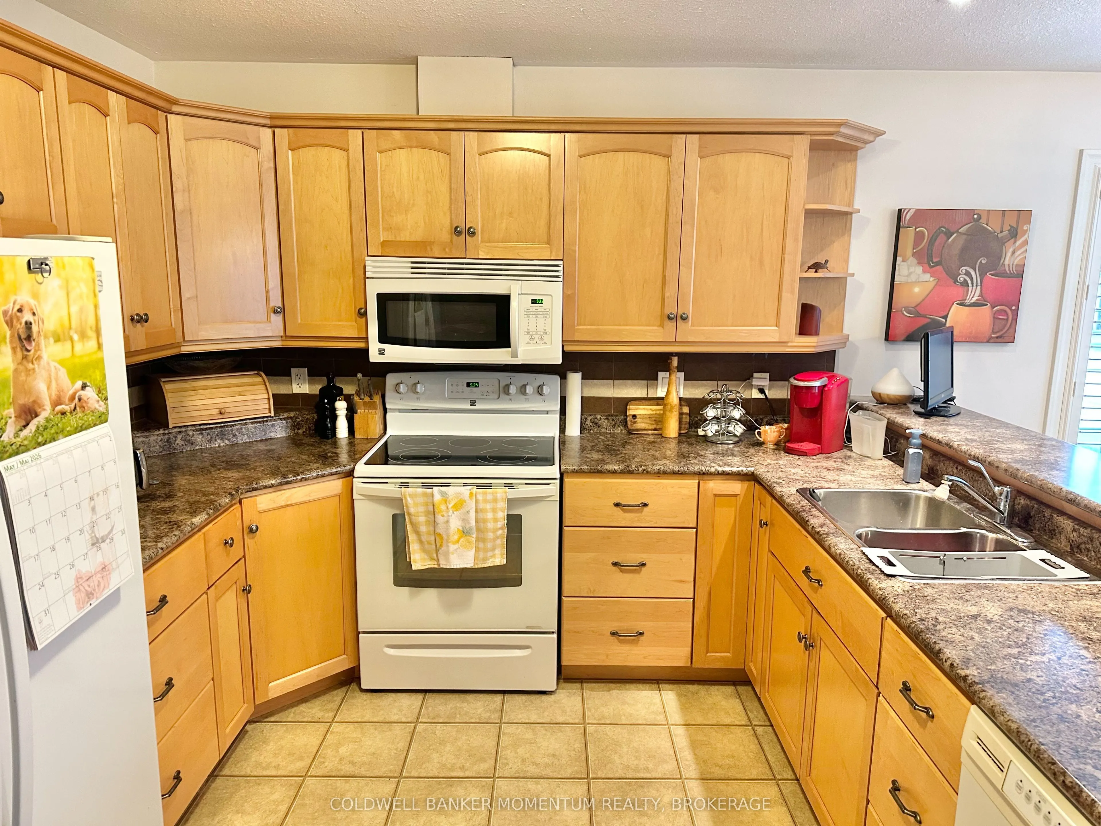 409 Queen Street S #4