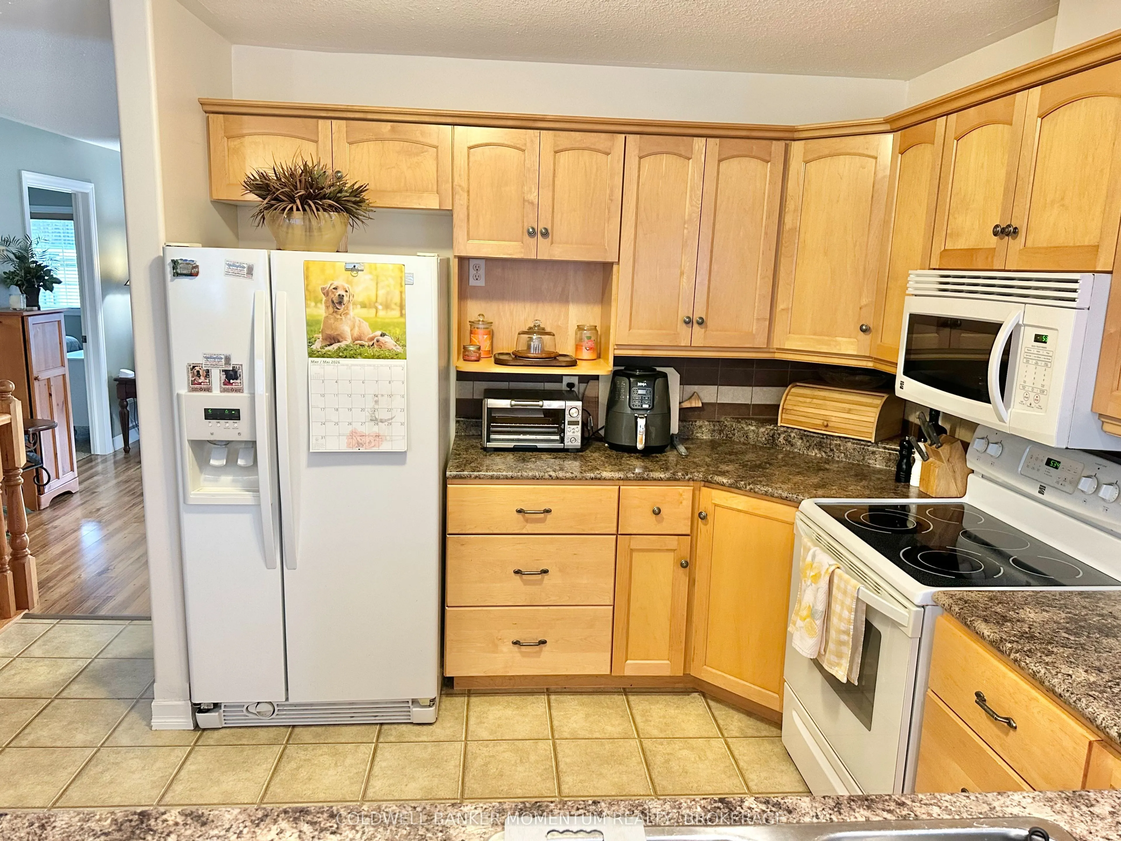 409 Queen Street S #4