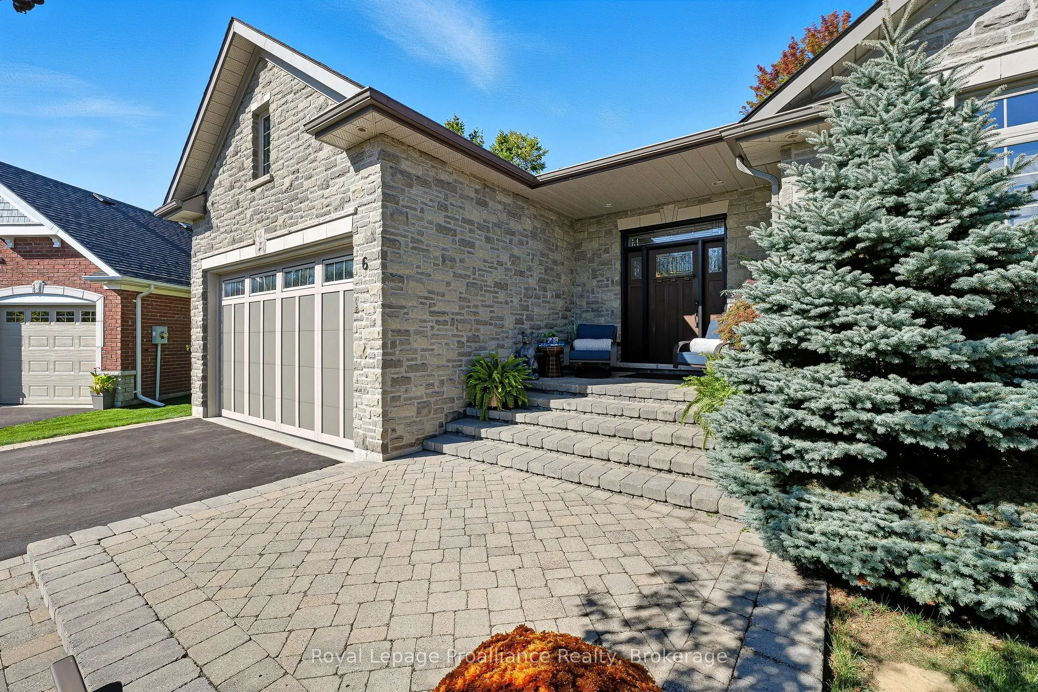 6 Birch Court