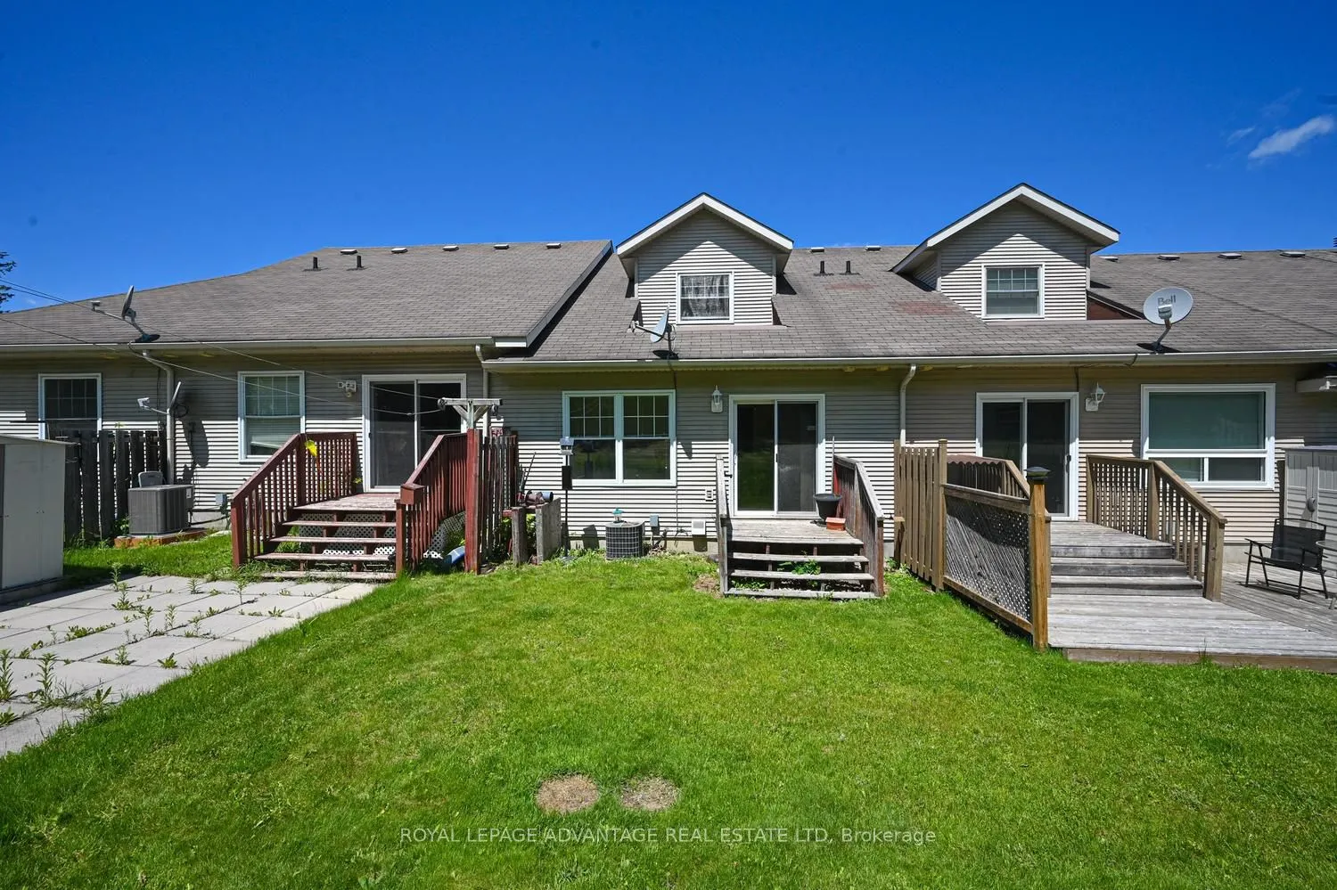 61 Van Horne Avenue