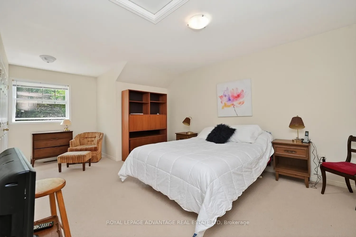 61 Van Horne Avenue