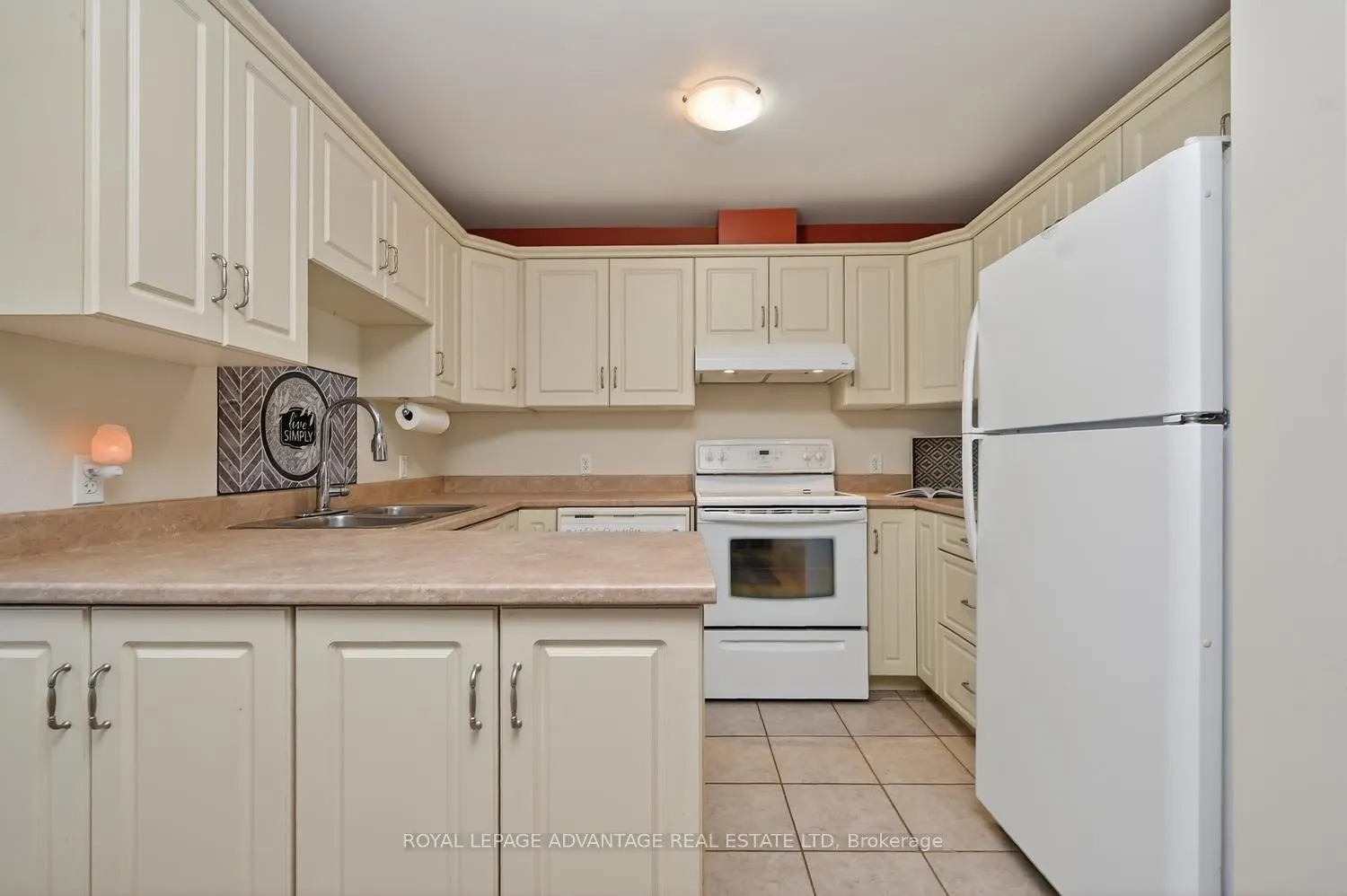 61 Van Horne Avenue