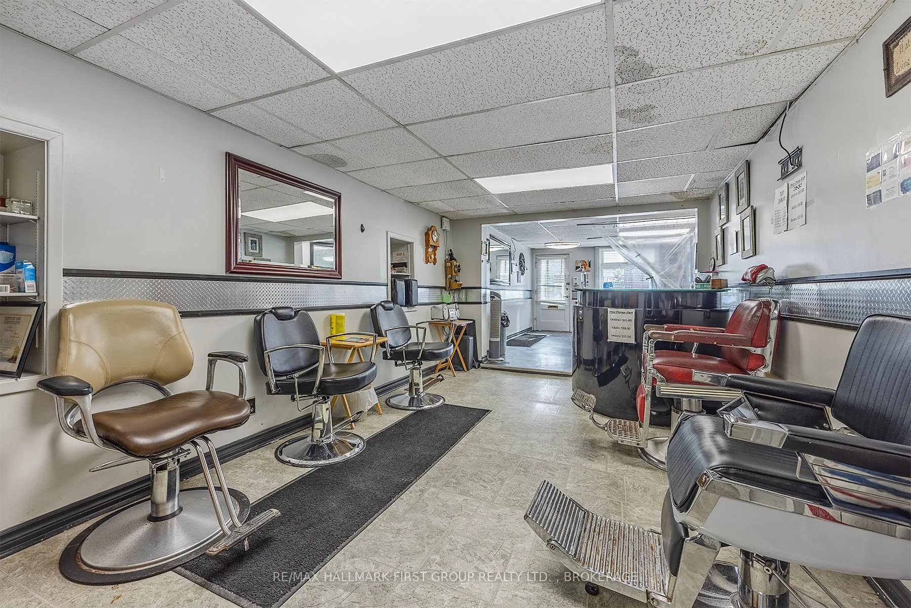 19/21 Dundas Street W