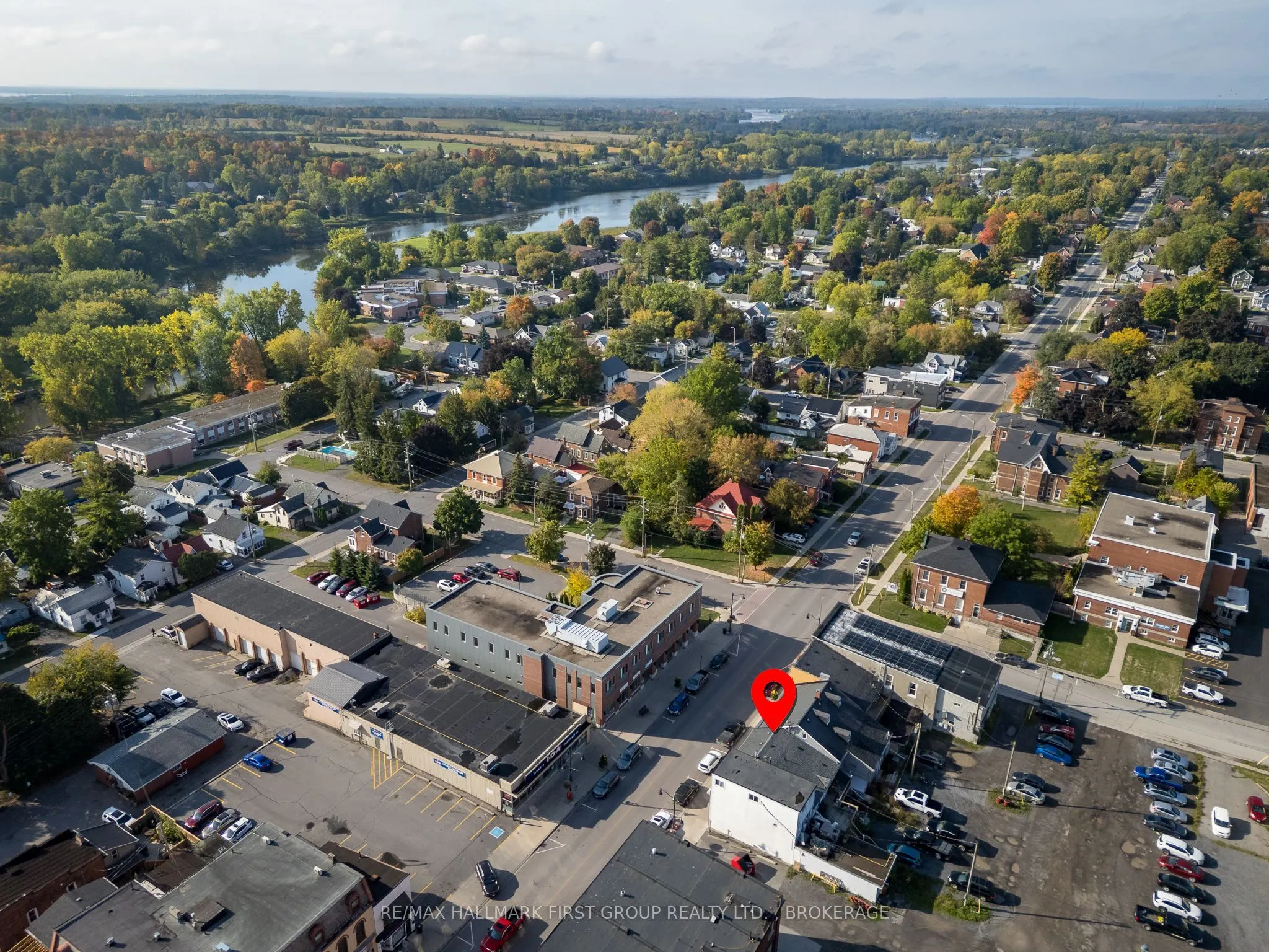 19/21 Dundas Street W