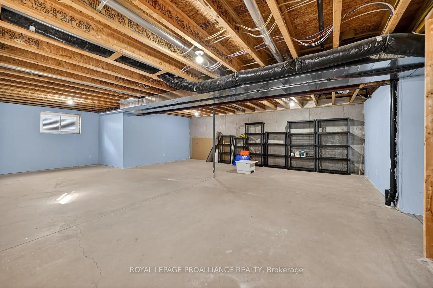157 Steacy Gardens E