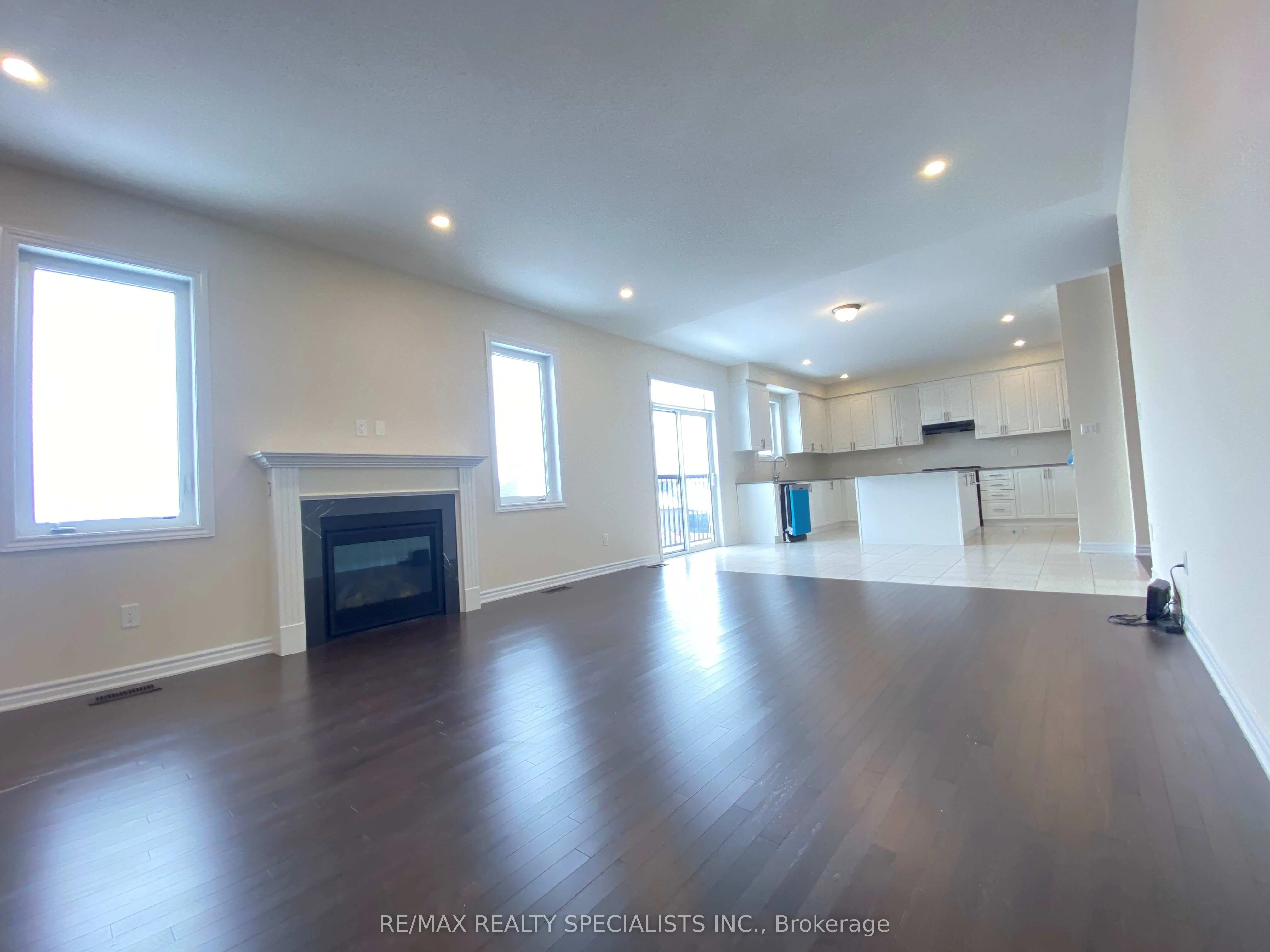 17 Oriole Crescent