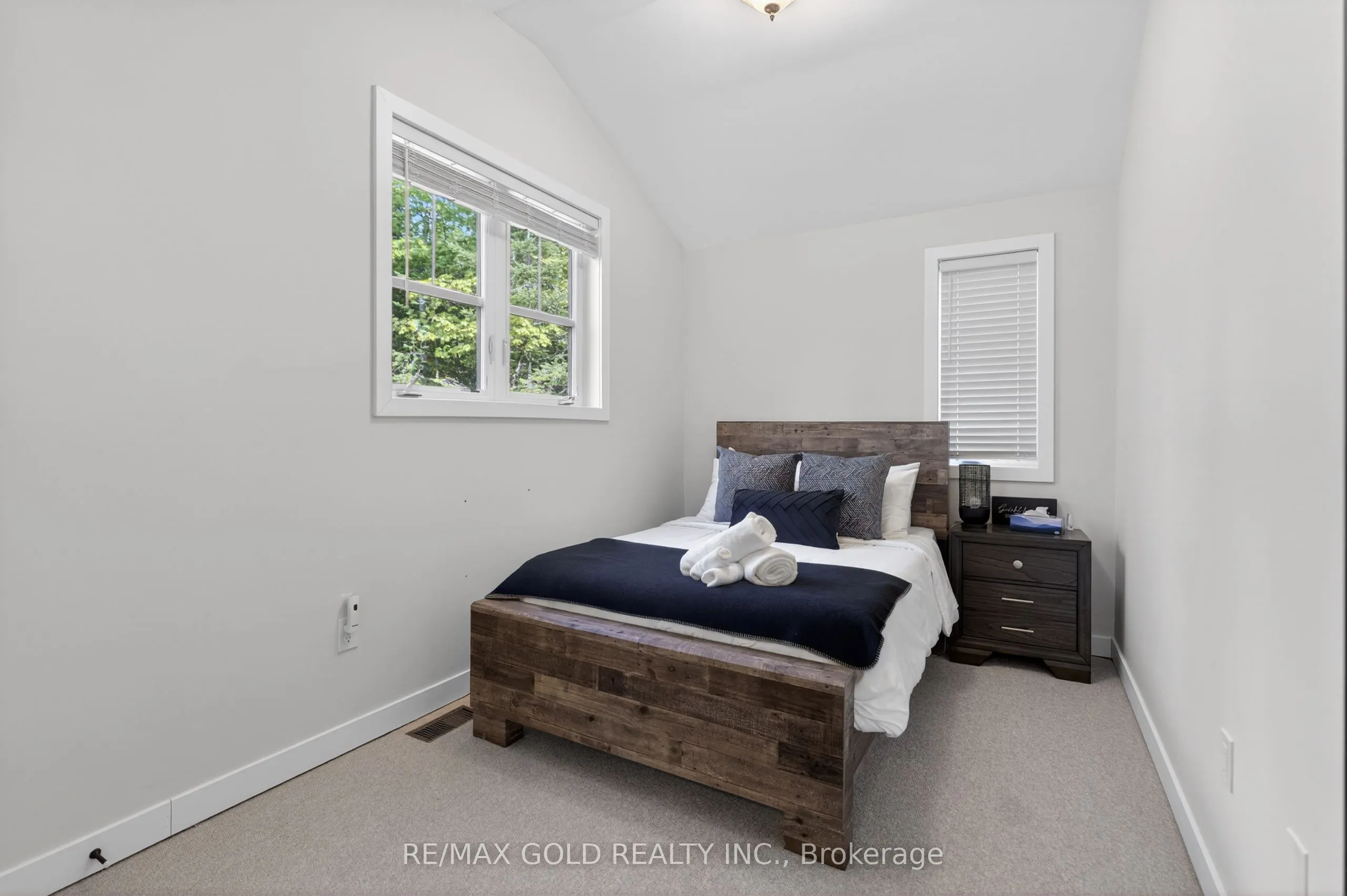 1011 Ridgeline Drive #3