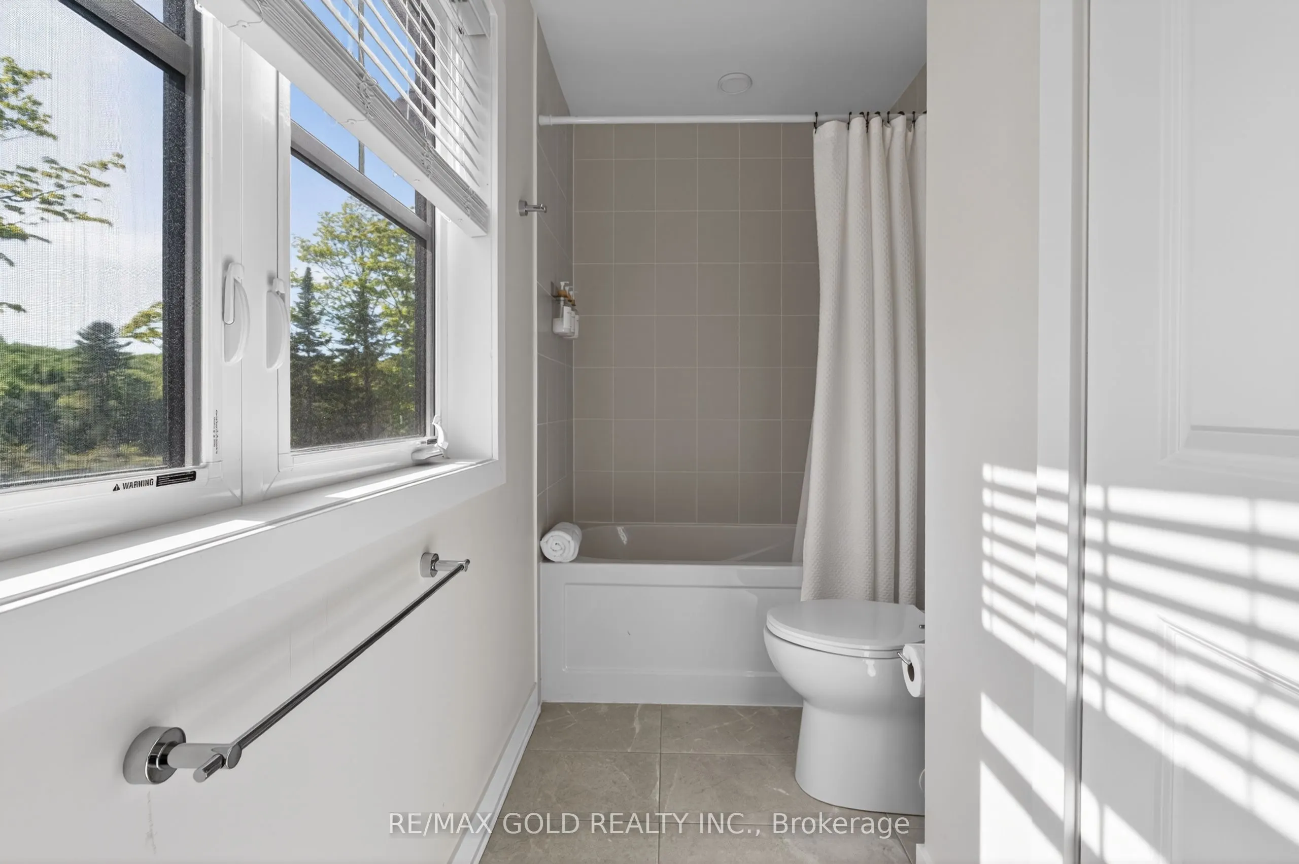 1011 Ridgeline Drive #3