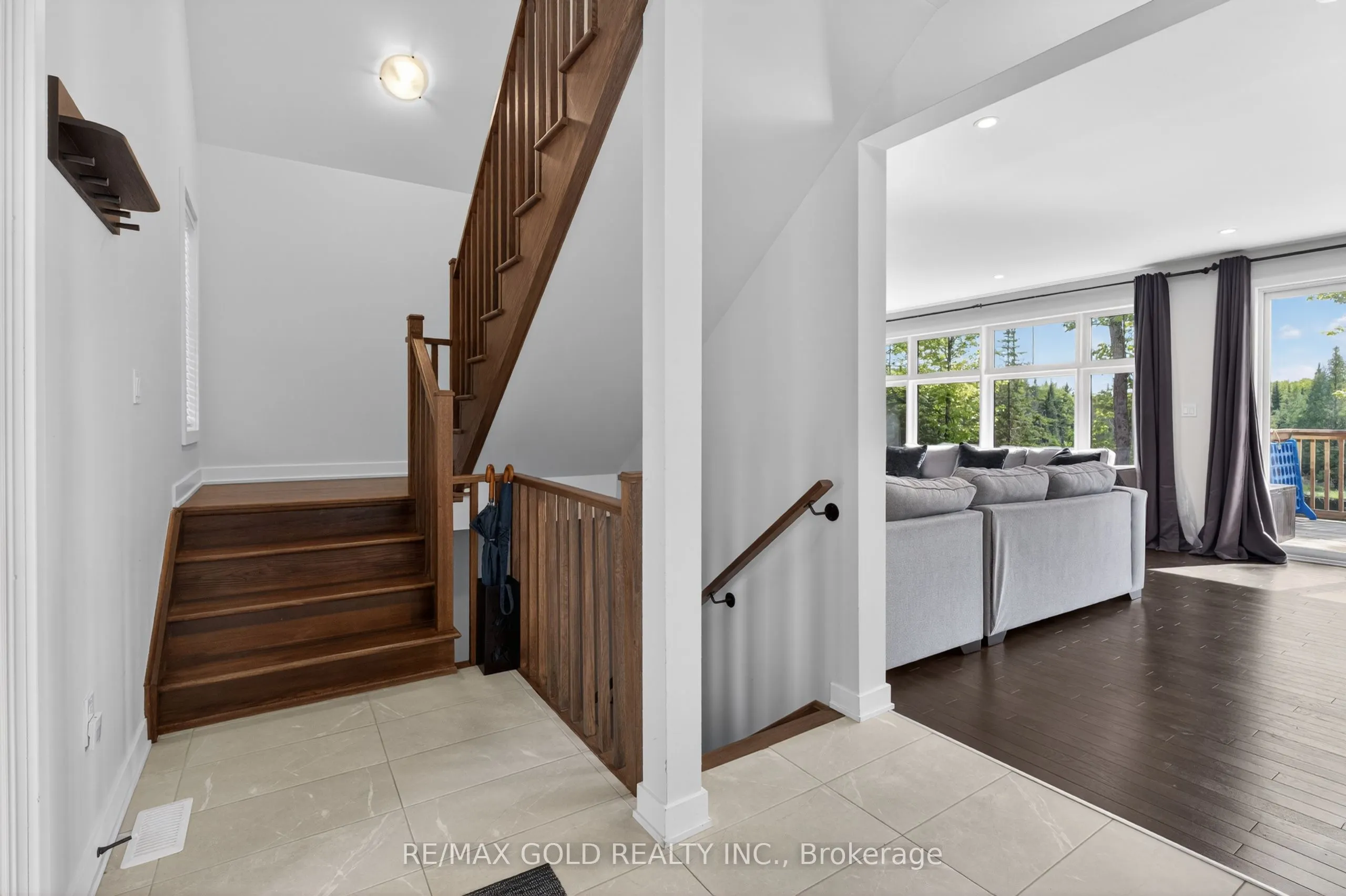 1011 Ridgeline Drive #3
